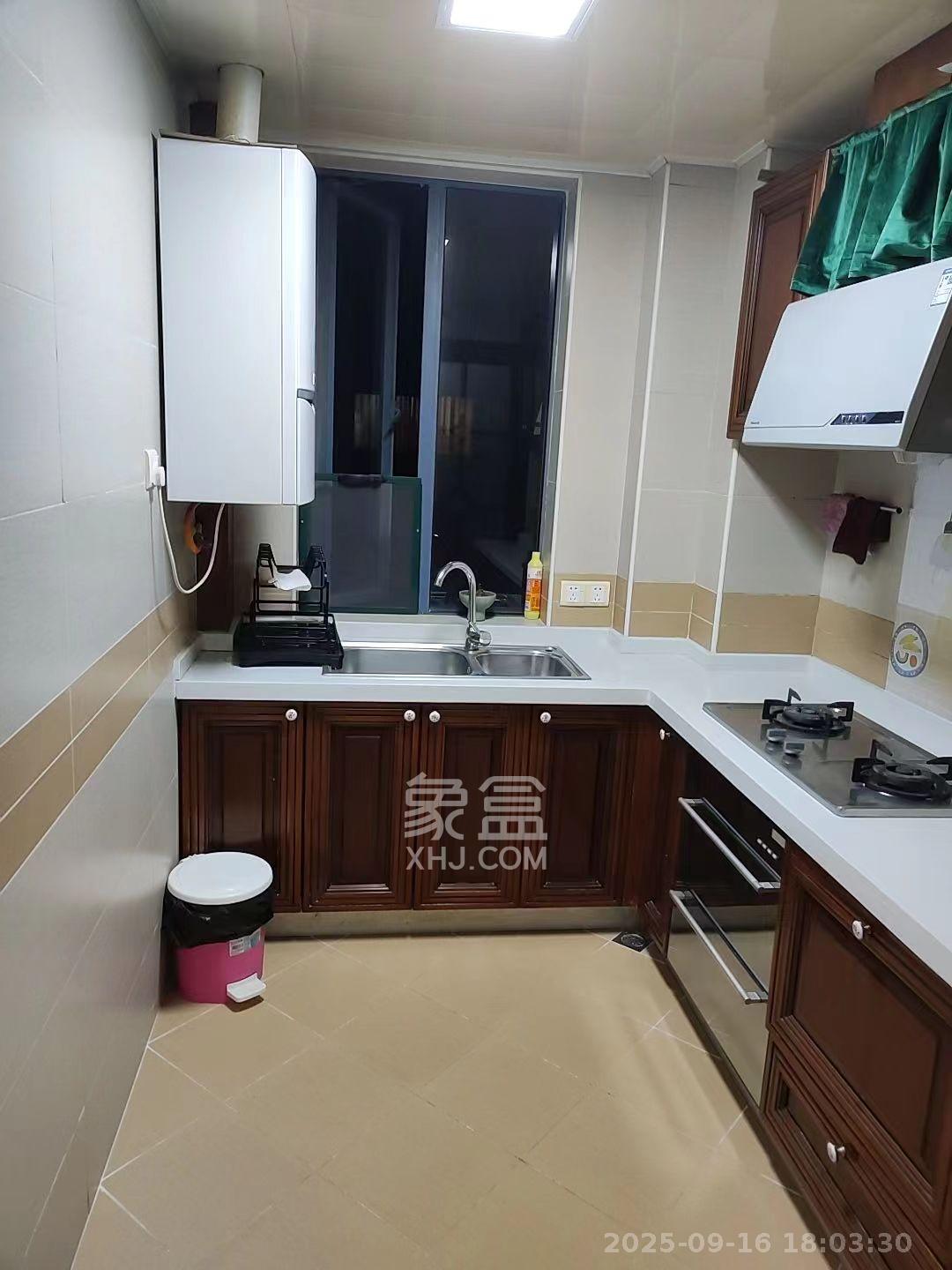 华菱蓝调国际(华菱.香墅美地) 3室2厅1卫 3300.0元/月 华菱蓝调国际(华菱.香墅美地) 3室2厅1卫 3300.0元/月室内图