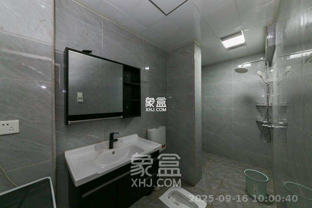 红星国际星城 2室1厅1卫 2400.00元/月 红星国际星城 2室1厅1卫 2400.00元/月室内图