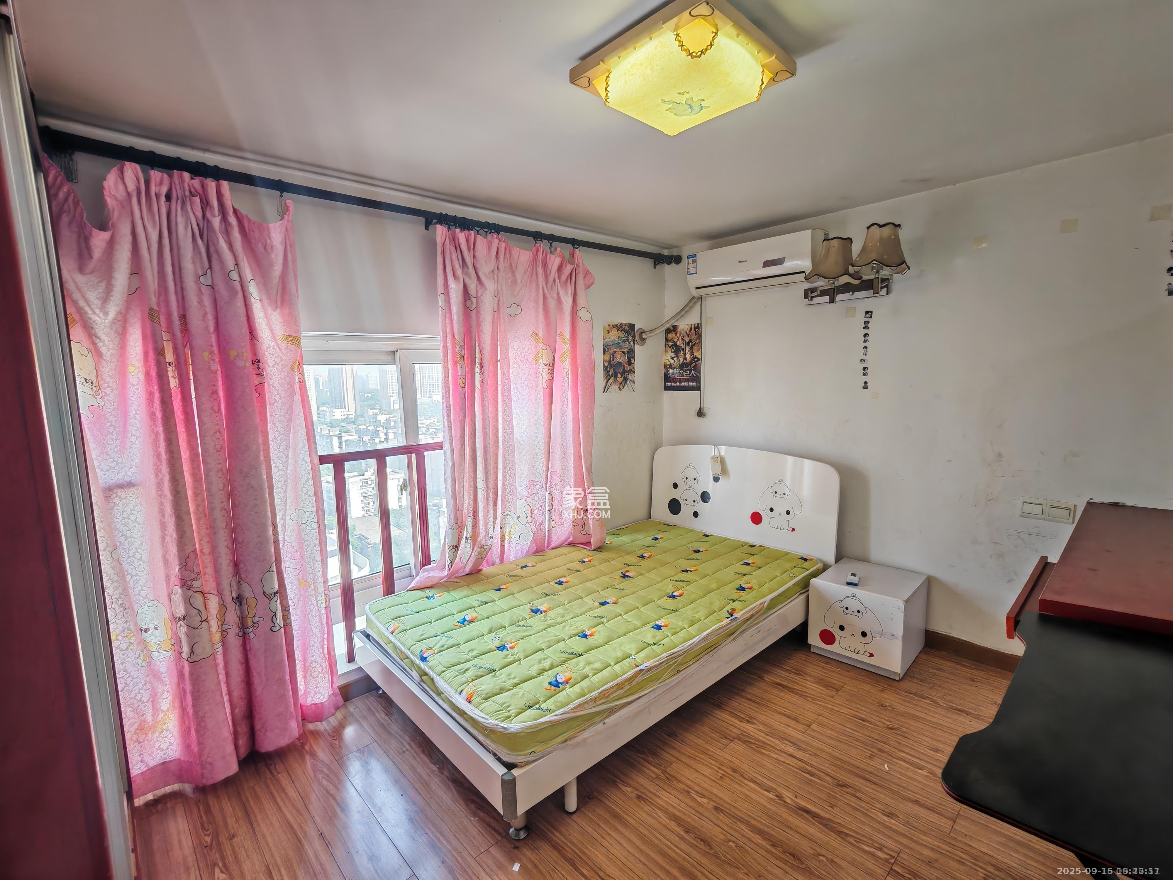 他城(天鸿时代公寓) 3室2厅1卫 1600.0元/月 他城(天鸿时代公寓) 3室2厅1卫 1600.0元/月室内图