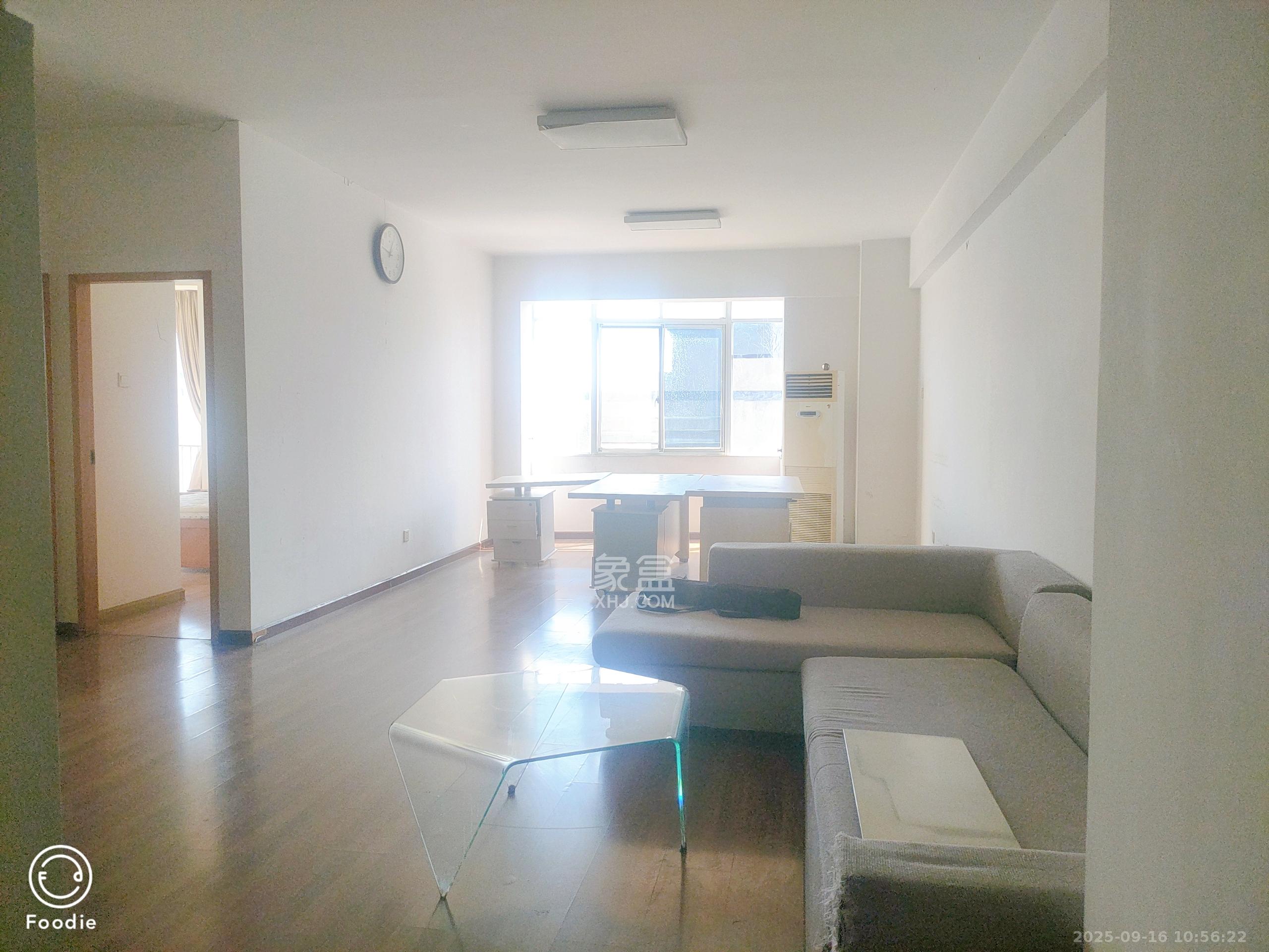 建鸿达现代城 1室0厅0卫 2800.0元/月 建鸿达现代城 1室0厅0卫 2800.0元/月室内图