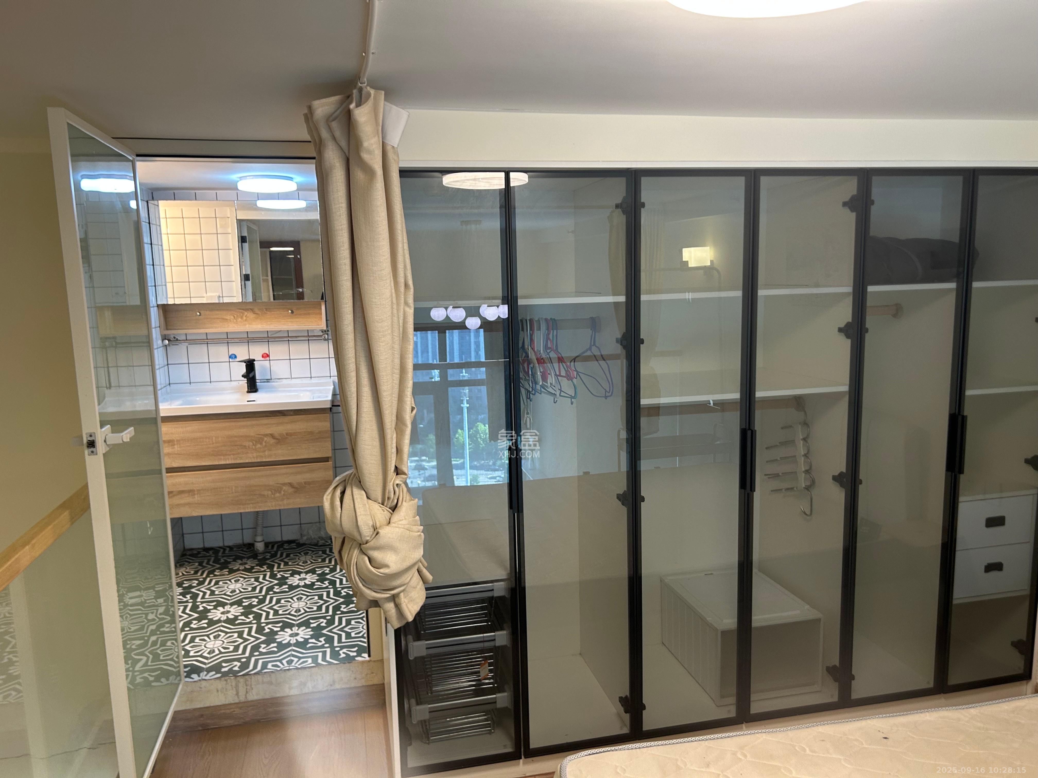 中国铁建梅溪青秀三期 2室1厅1卫 2000.0元/月 中国铁建梅溪青秀三期 2室1厅1卫 2000.0元/月室内图