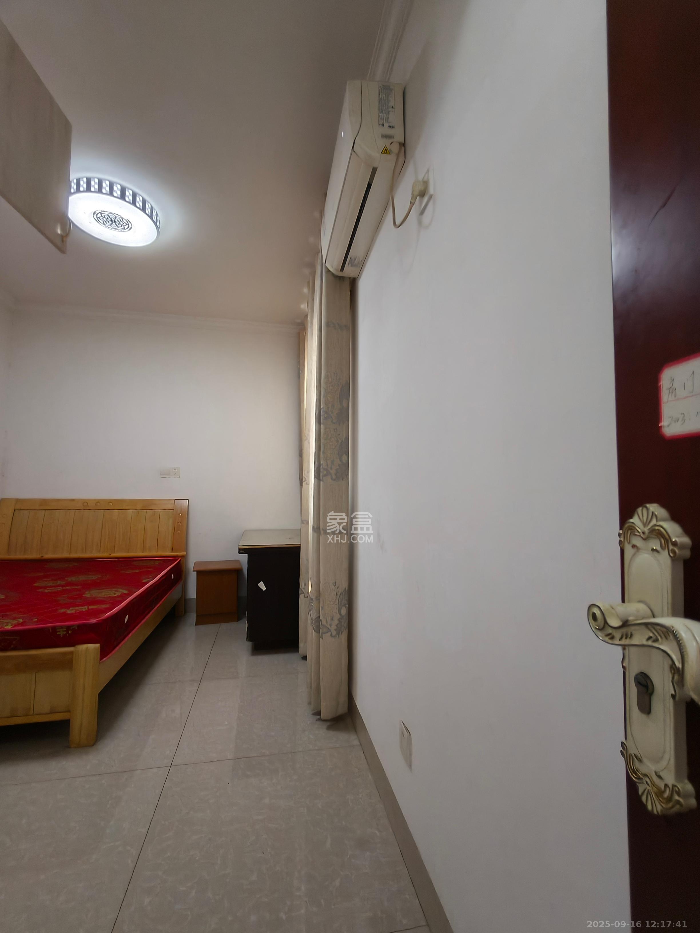 康桥长郡 3室2厅1卫 1600.0元/月 康桥长郡 3室2厅1卫 1600.0元/月室内图