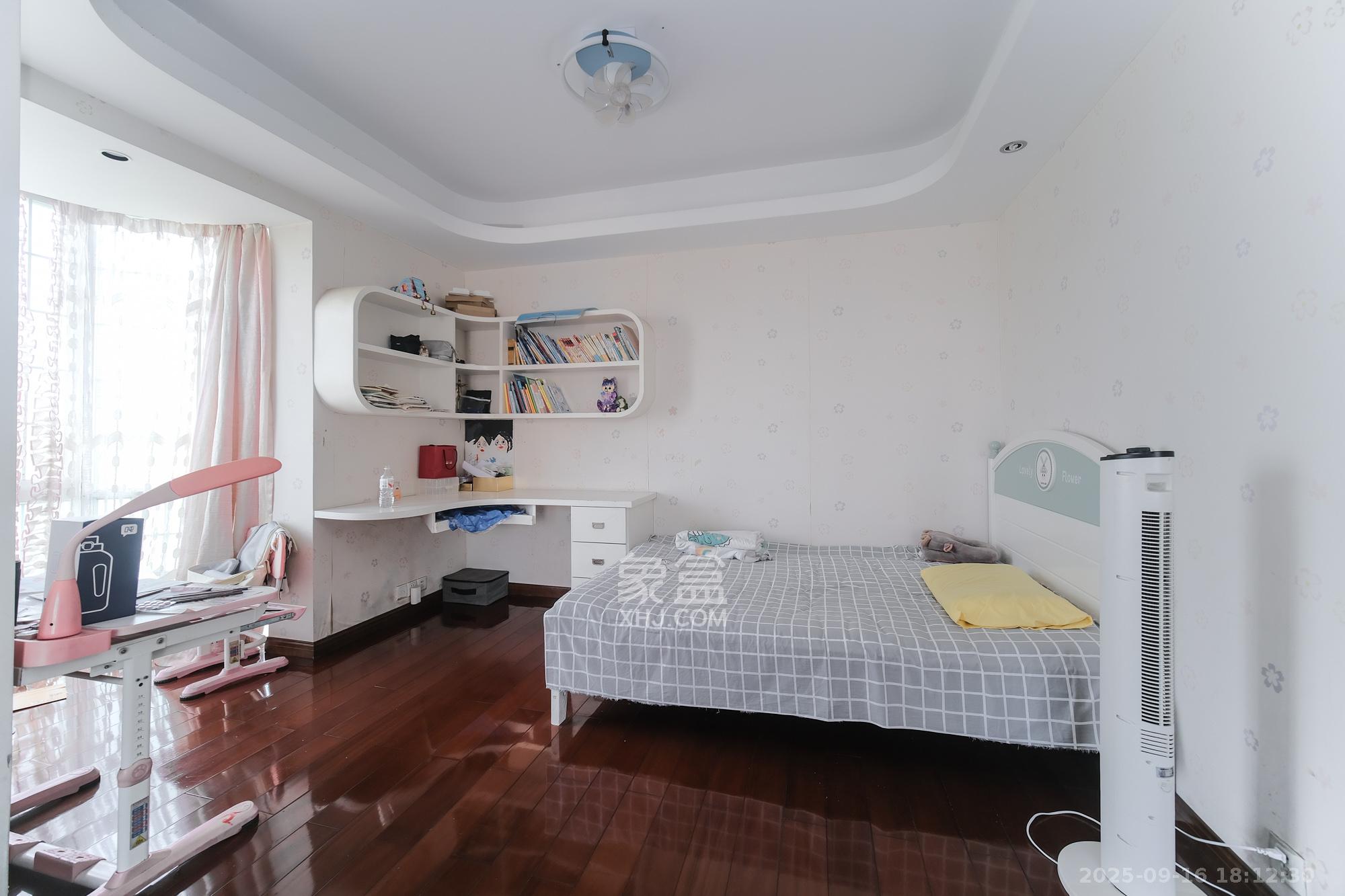 湘龙家园  4室2厅2卫    228.0万 湘龙家园  4室2厅2卫    228.0万卧室