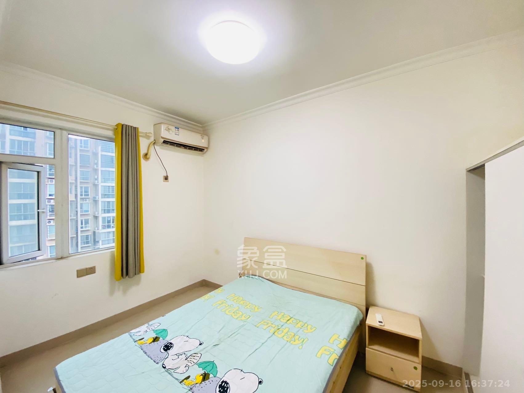 中房F联邦  4室2厅2卫    3200.0元/月室内图