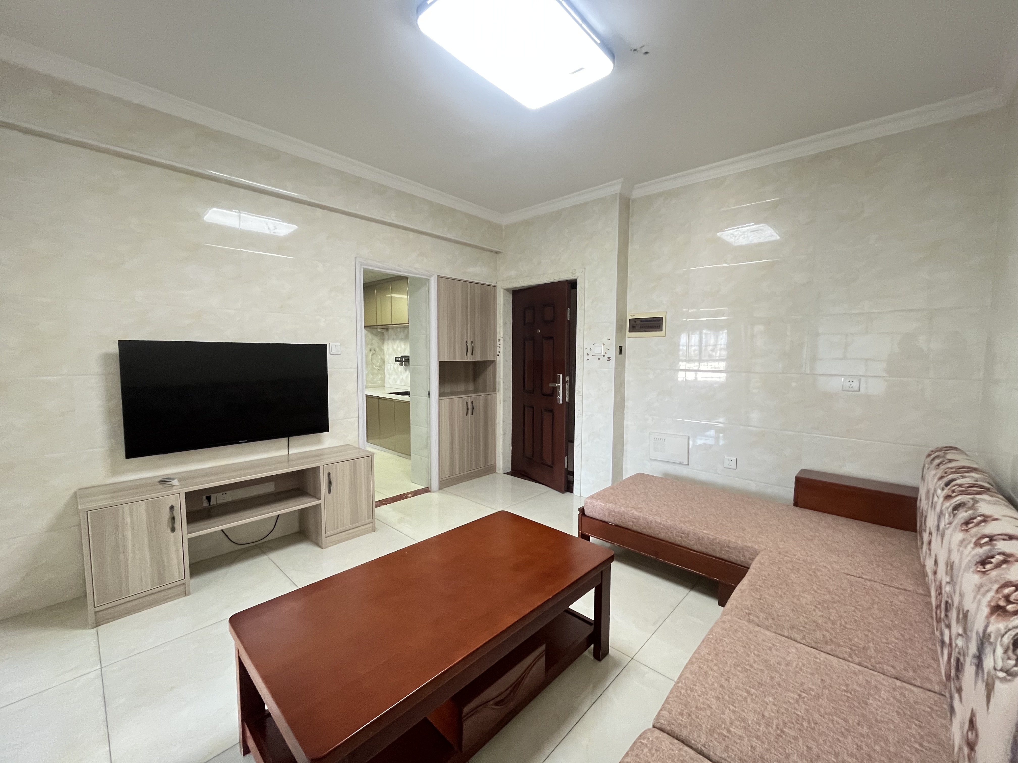 尚书房 2室2厅1卫 1500.0元/月 尚书房 2室2厅1卫 1500.0元/月室内图