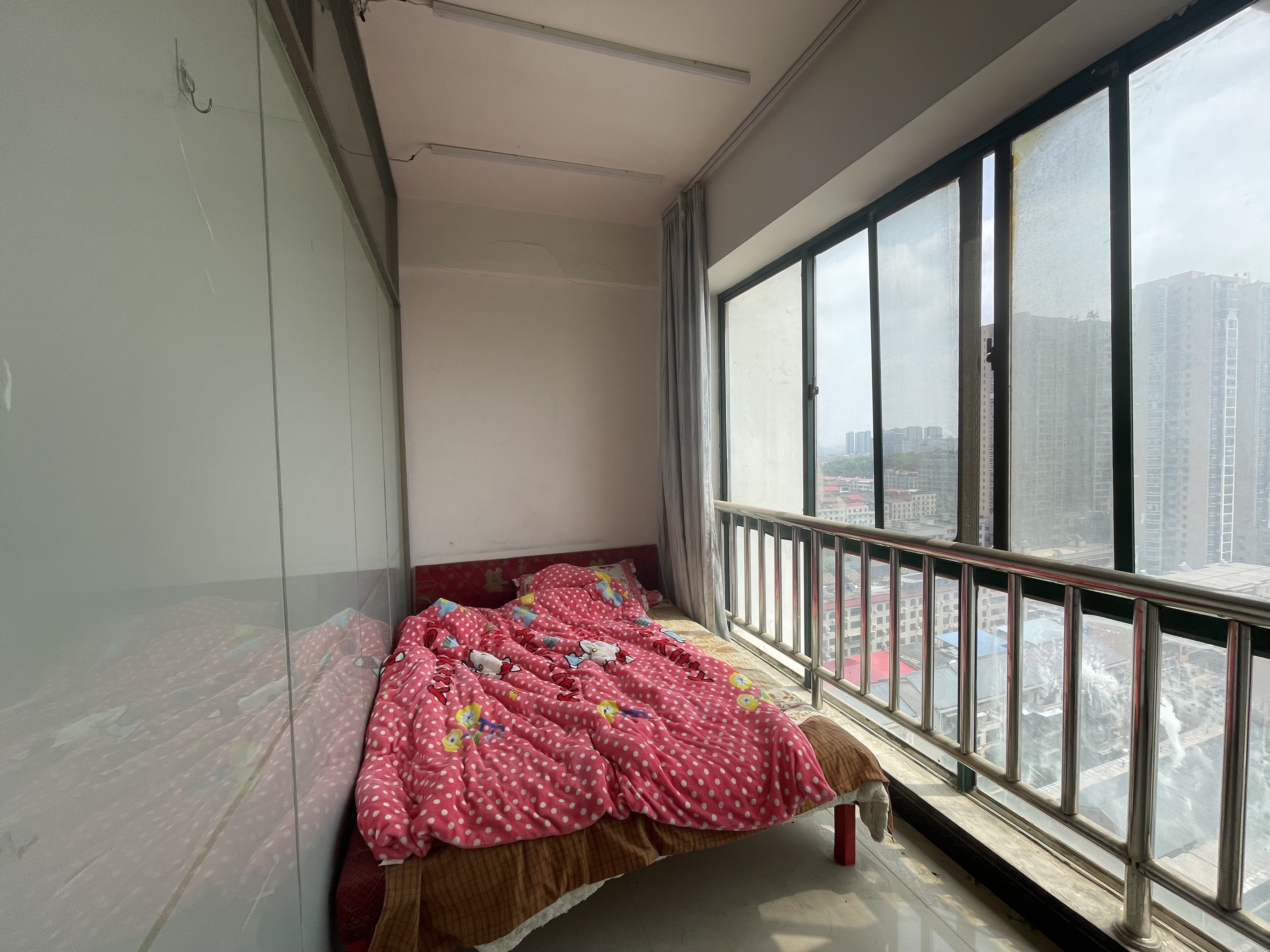 SOHO尚都 1室1厅1卫 600.0元/月 SOHO尚都 1室1厅1卫 600.0元/月室内图