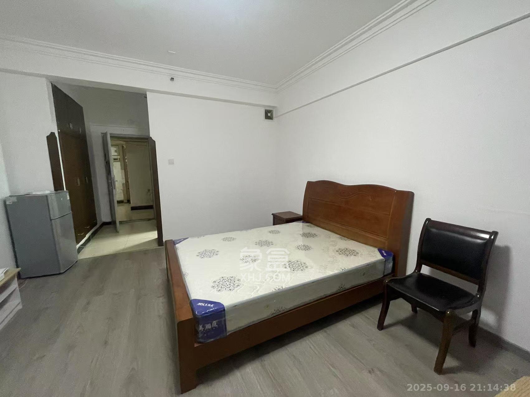 锦华时代 1室0厅0卫 1400.0元/月 锦华时代 1室0厅0卫 1400.0元/月室内图