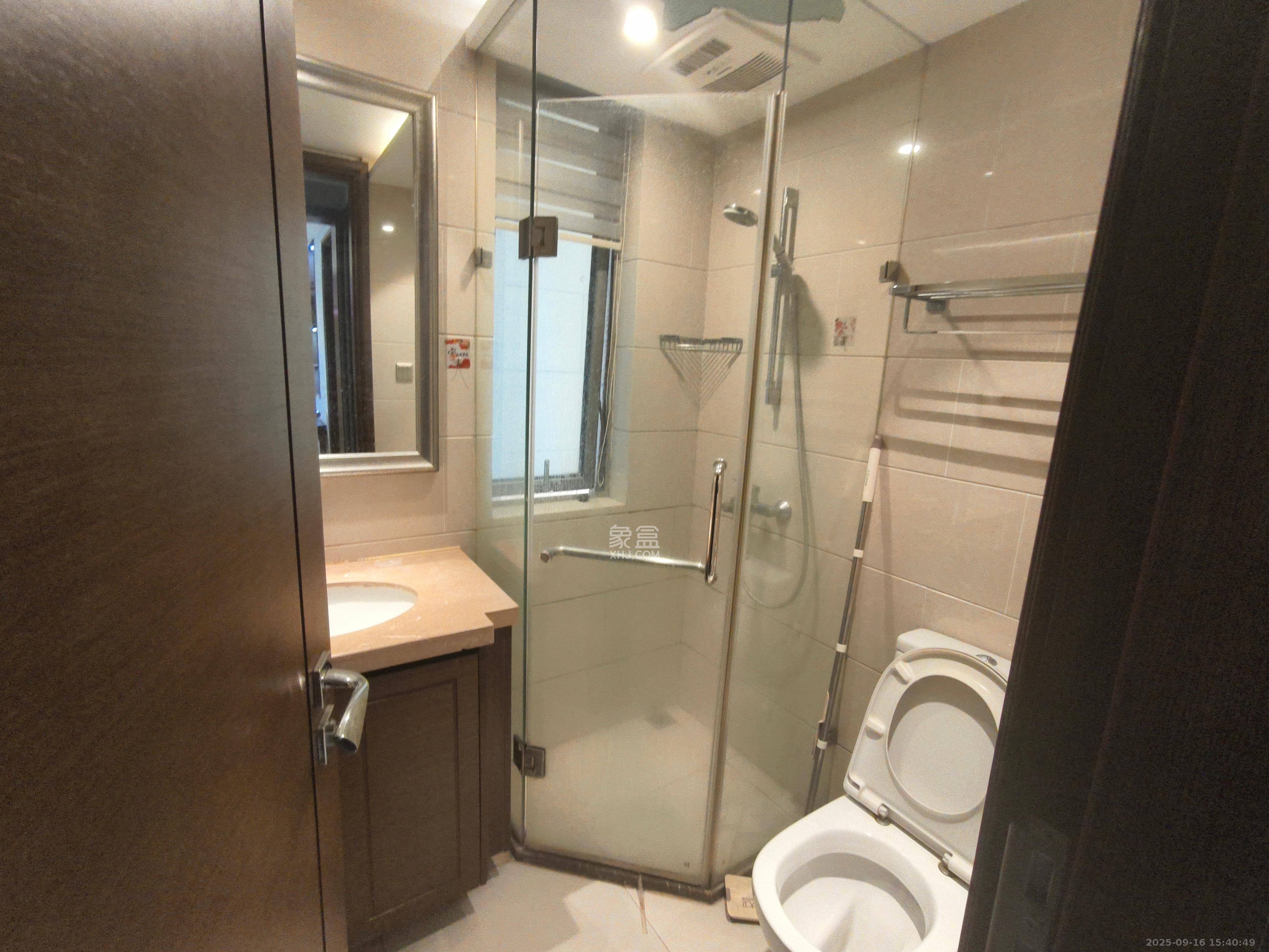 梅溪湖金茂府(金茂广场)(金茂览秀城) 4室2厅2卫 6000.0元/月 梅溪湖金茂府(金茂广场)(金茂览秀城) 4室2厅2卫 6000.0元/月室内图