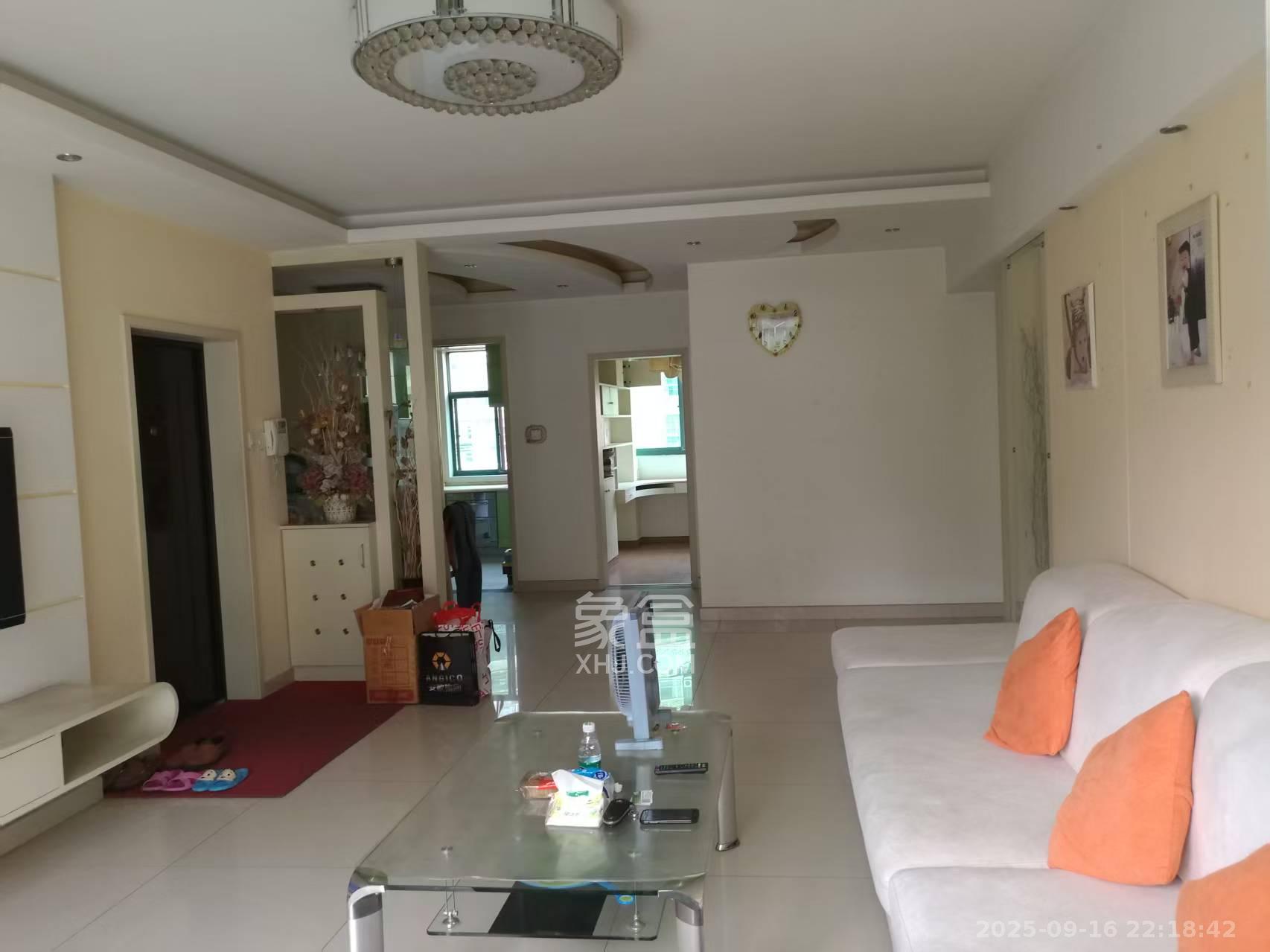 柠檬丽都 3室2厅2卫 2500.0元/月 柠檬丽都 3室2厅2卫 2500.0元/月室内图