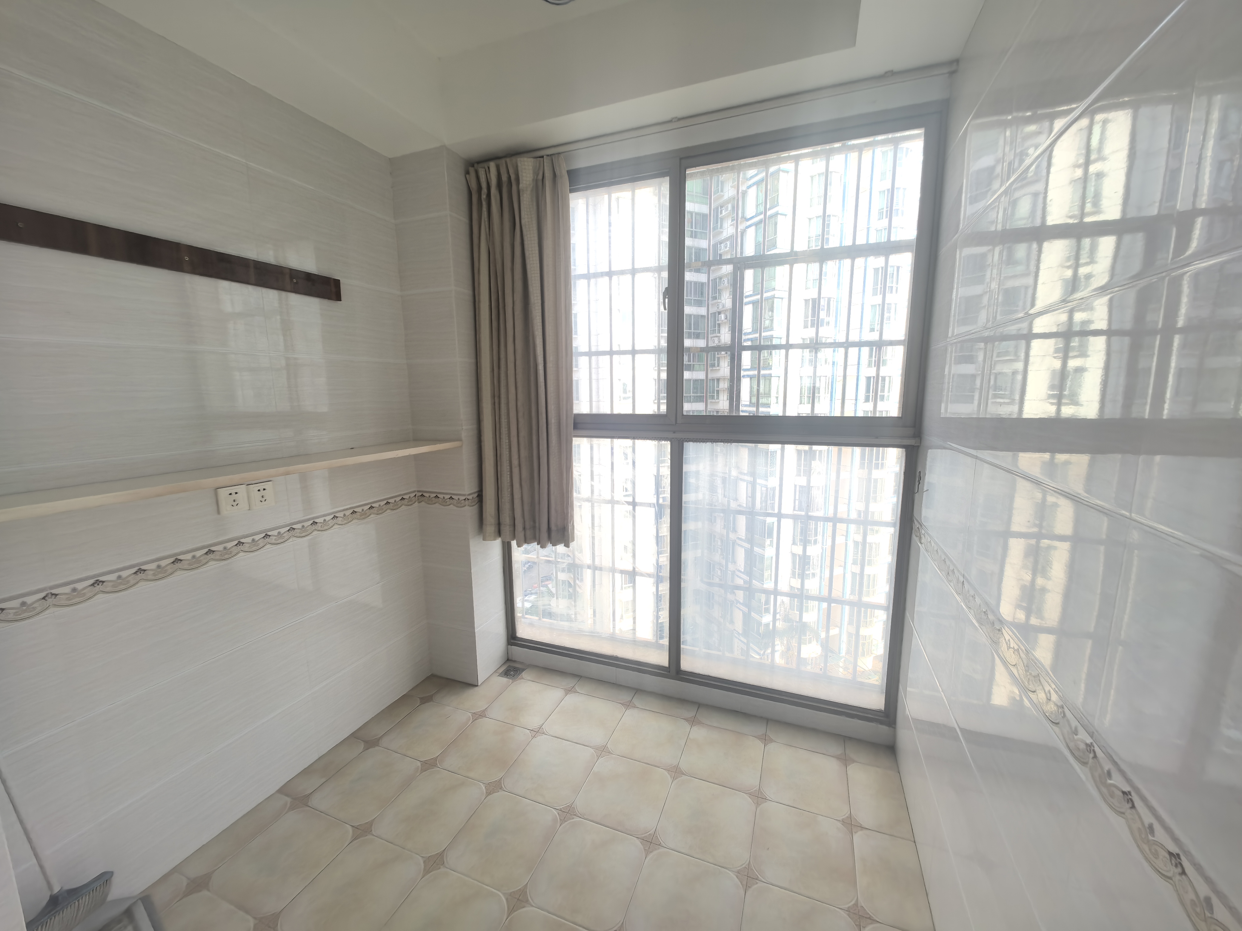 桂名园  2室2厅1卫    2500.0元/月室内图