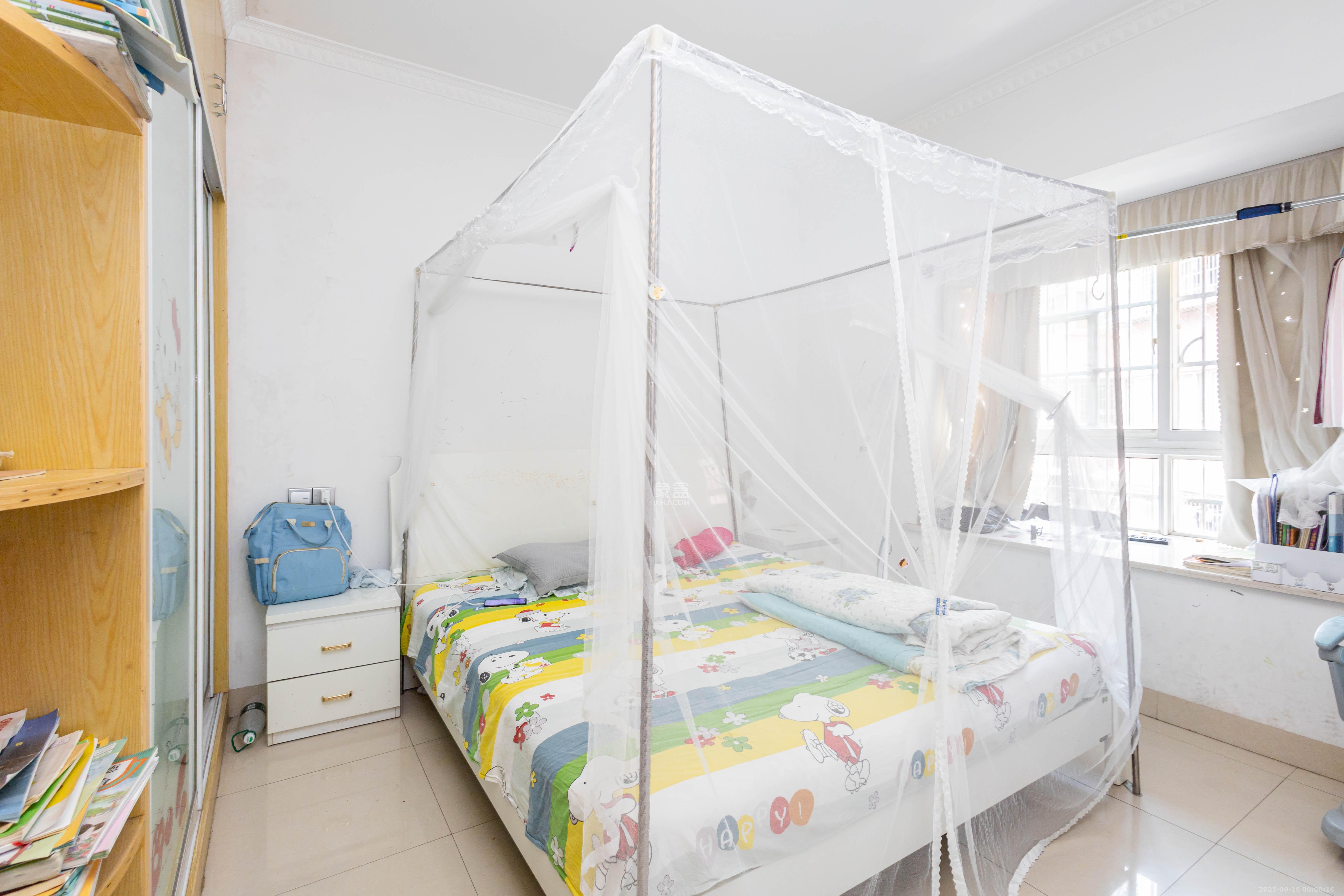 紫东苑(星沙) 3室2厅2卫 57.0万 紫东苑(星沙) 3室2厅2卫 57.0万卧室