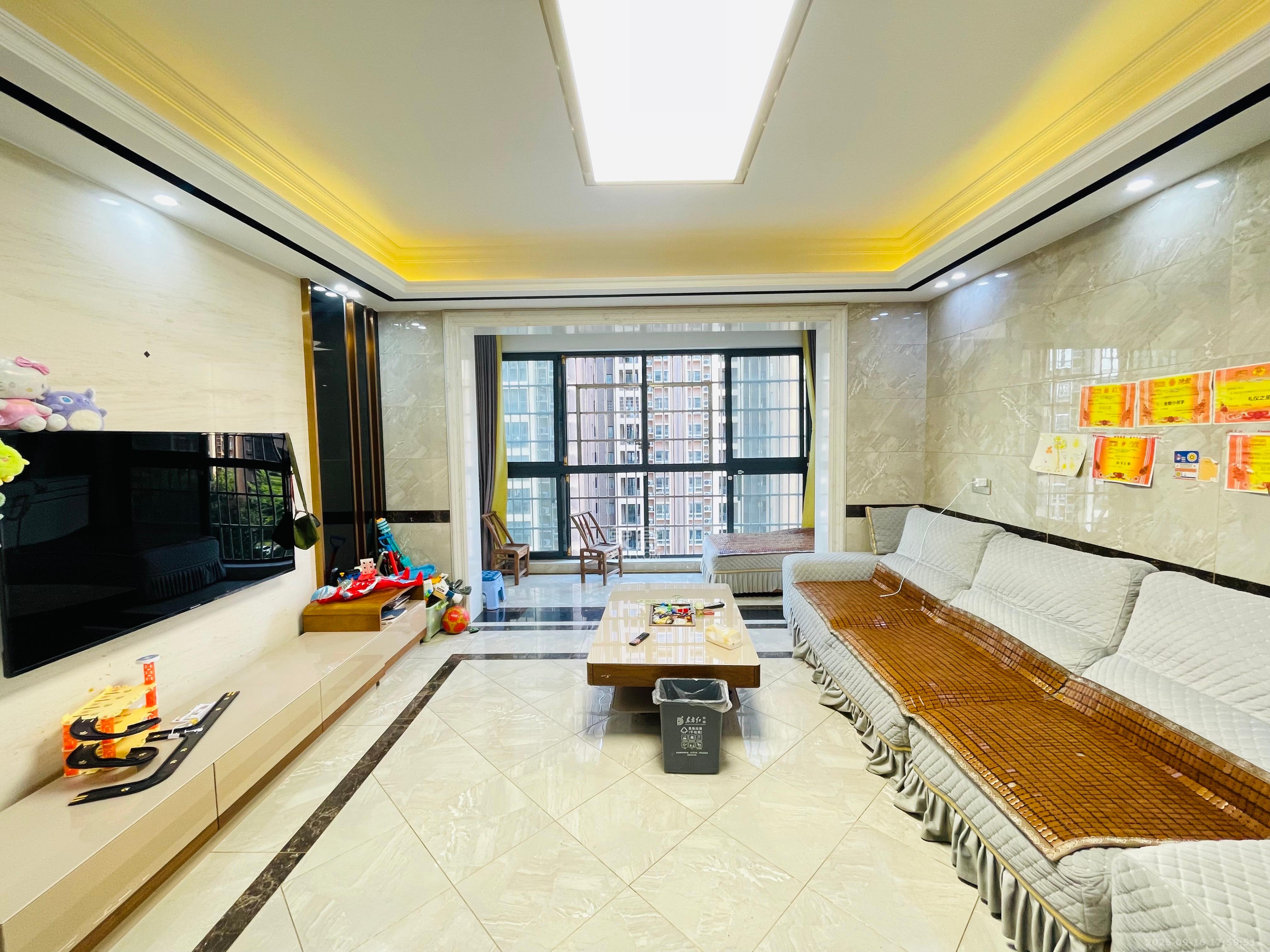 金南家园一期 4室2厅2卫 3000.0元/月 金南家园一期 4室2厅2卫 3000.0元/月室内图