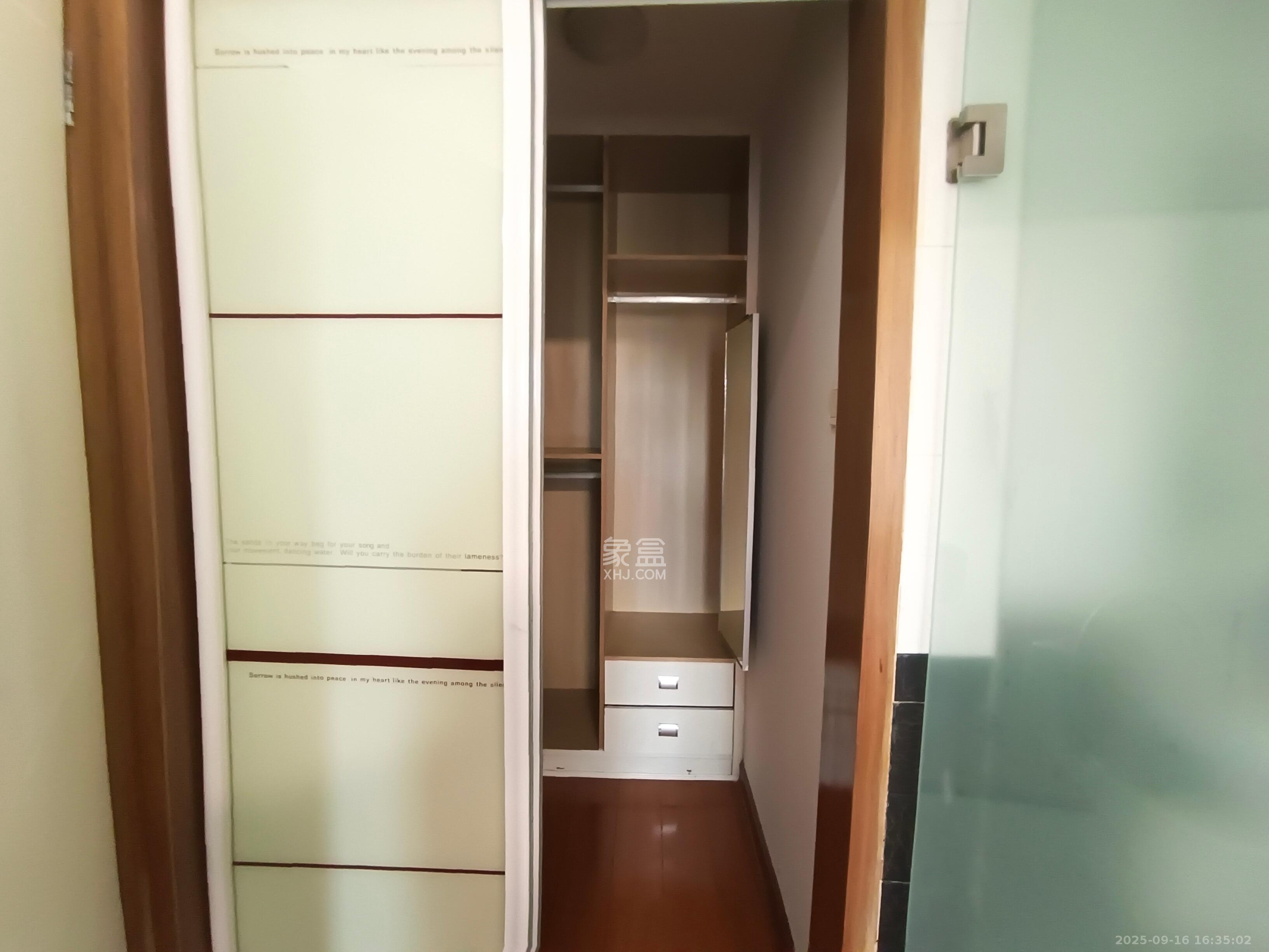 湘诚嘉园  3室2厅2卫    3000.0元/月室内图