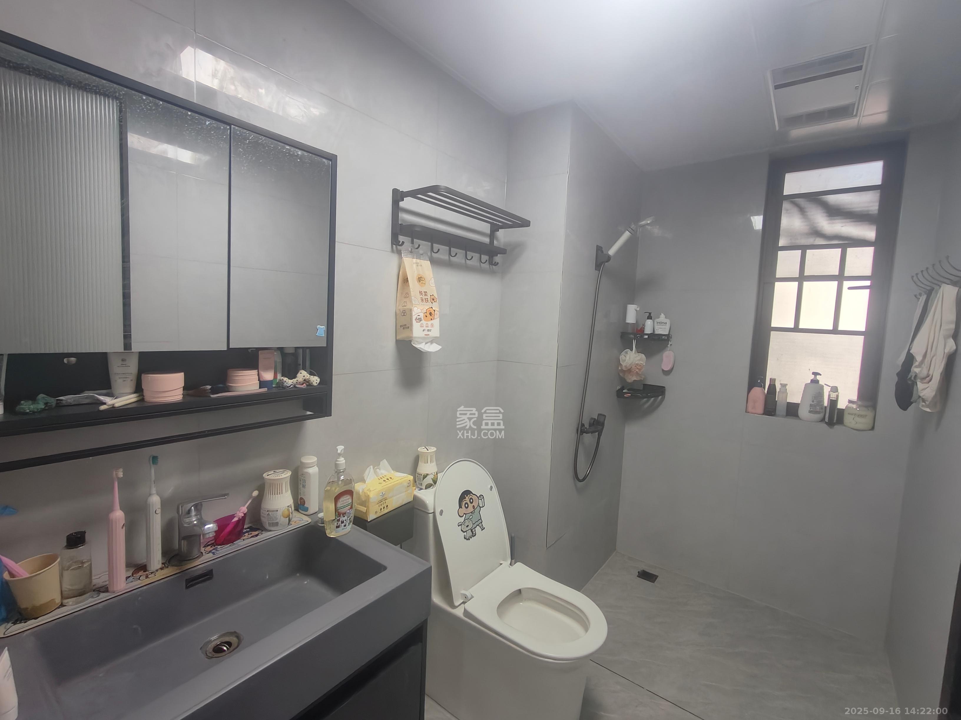 旭辉国悦府  3室2厅2卫    3500.0元/月室内图