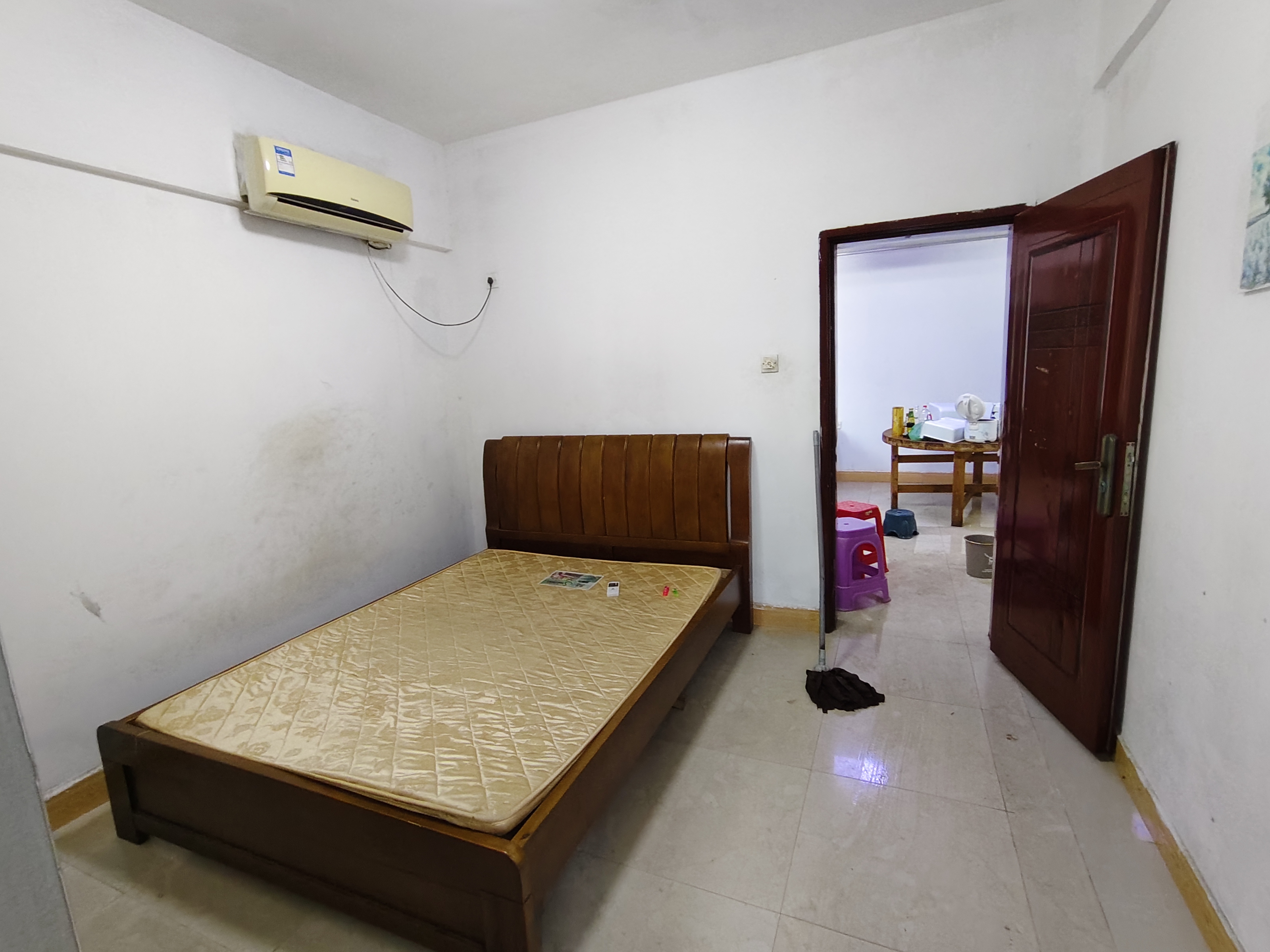 马坡小区 2室2厅1卫 1500.0元/月 马坡小区 2室2厅1卫 1500.0元/月室内图