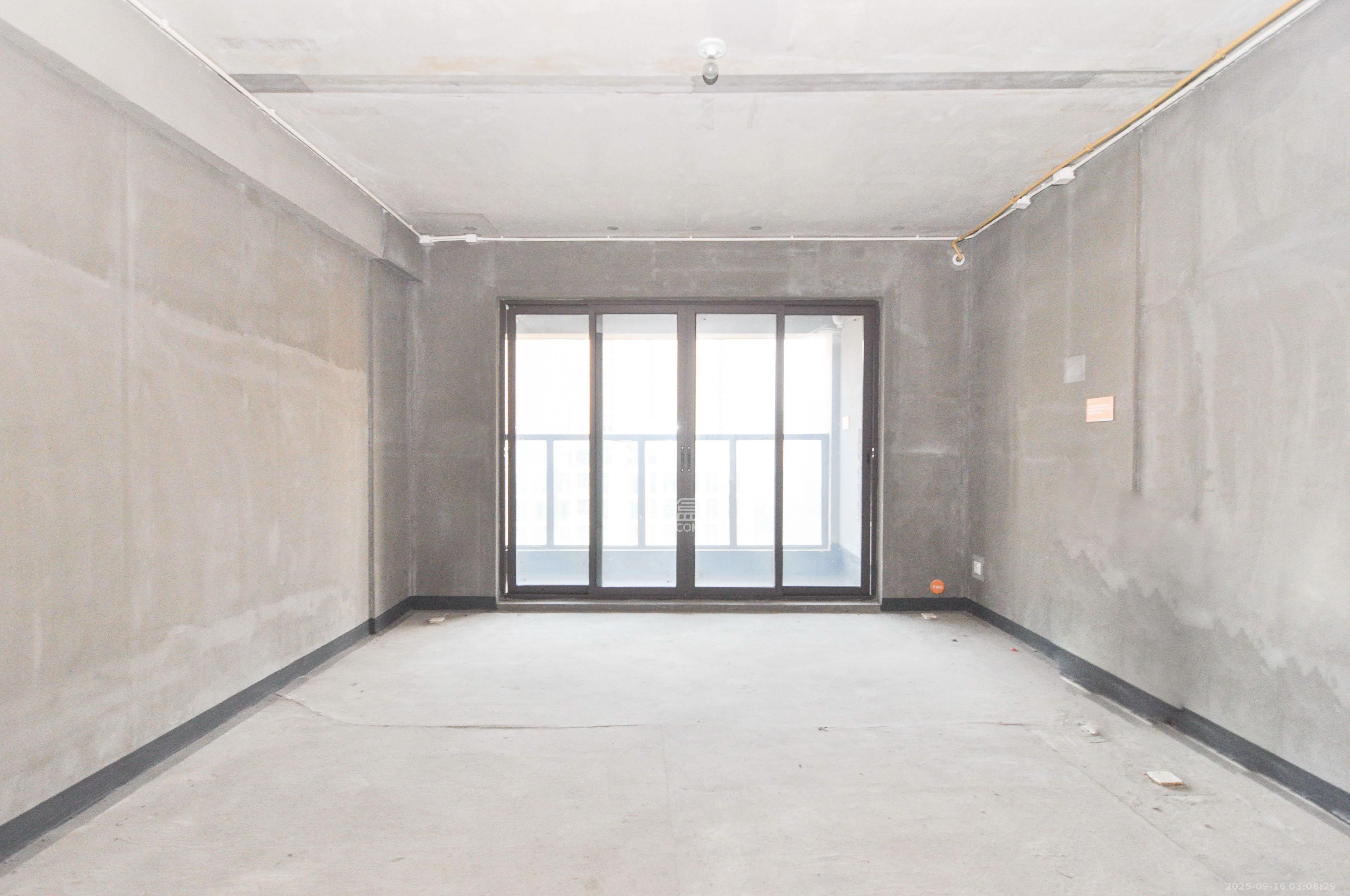 华润琨瑜府  3室2厅2卫    188.0万 华润琨瑜府  3室2厅2卫    188.0万