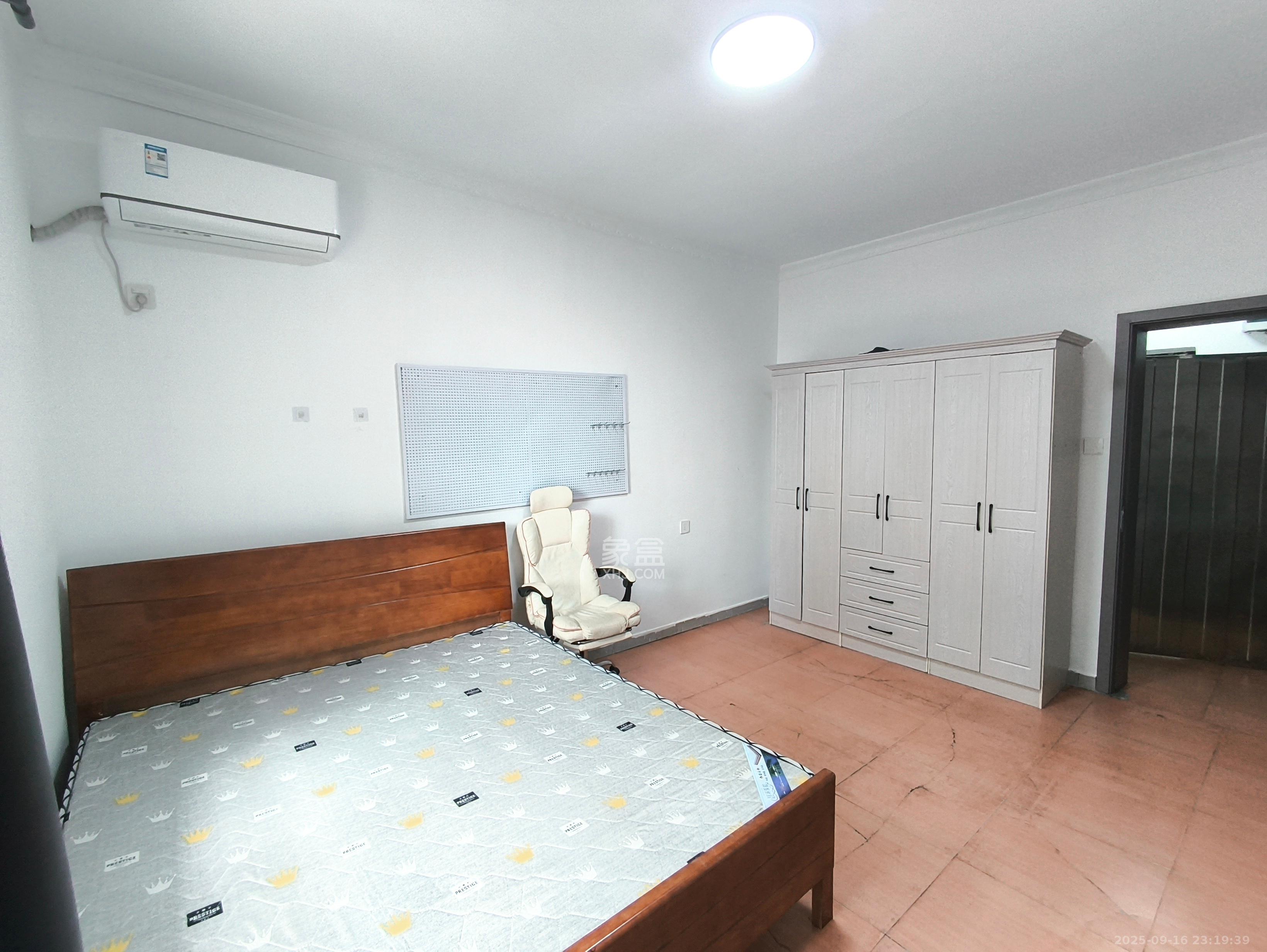 火星五片  2室1厅1卫    800.0元/月室内图