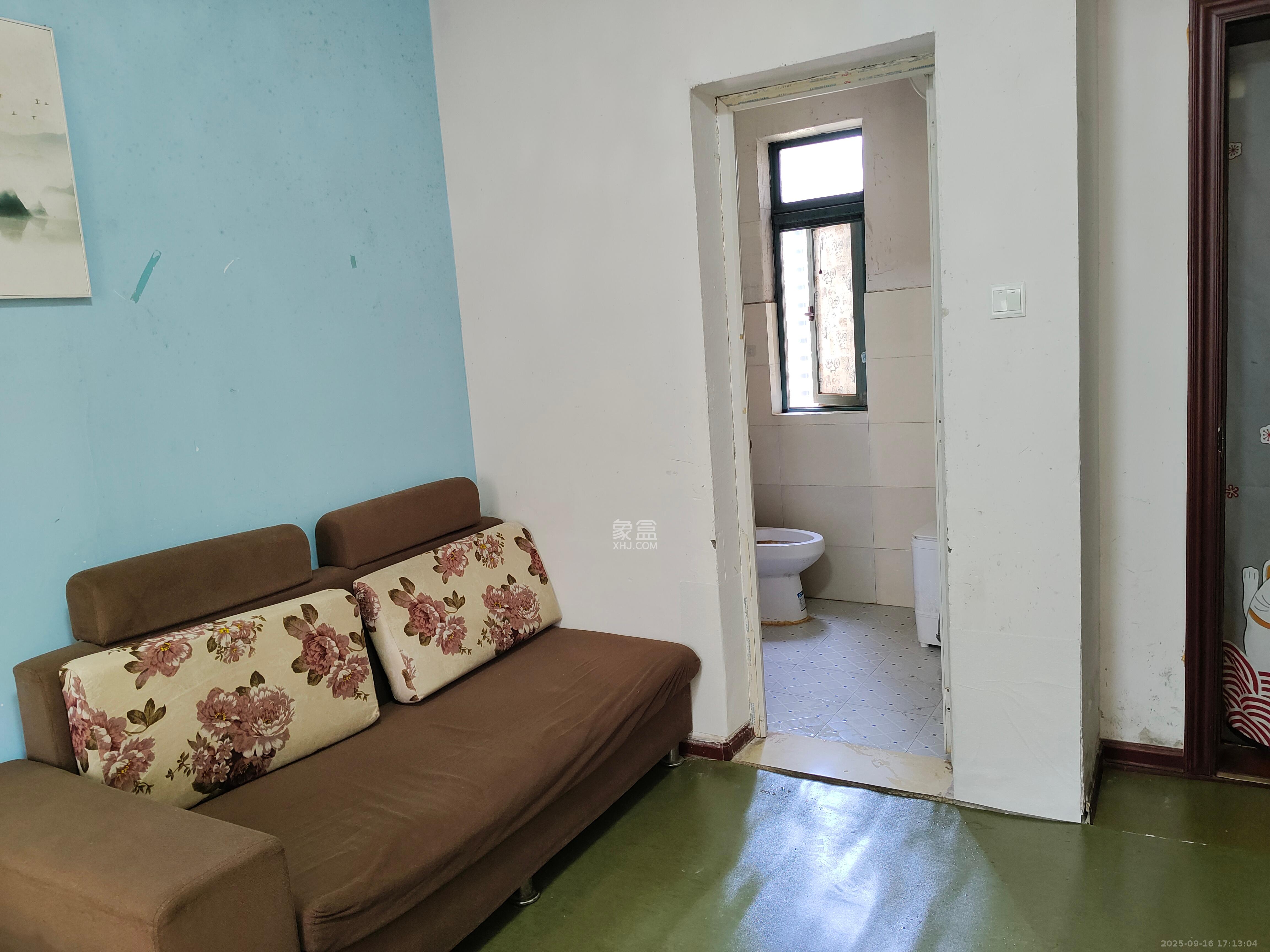 克拉美丽山庄（晟领国际）  1室1厅1卫    1000.0元/月室内图