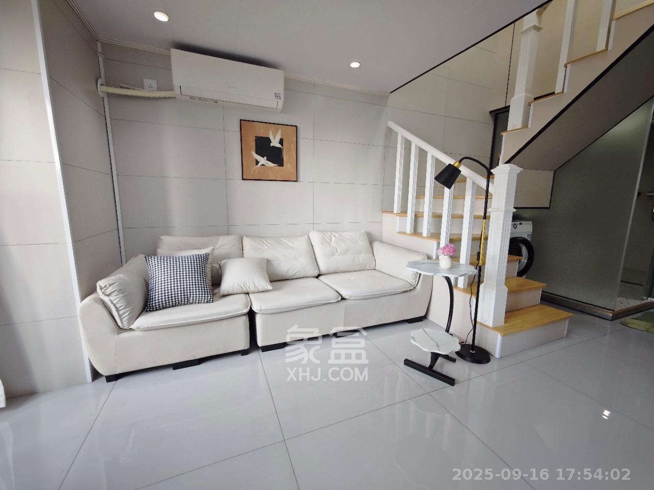 卓越江岸 2室1厅1卫 2800.0元/月 卓越江岸 2室1厅1卫 2800.0元/月室内图