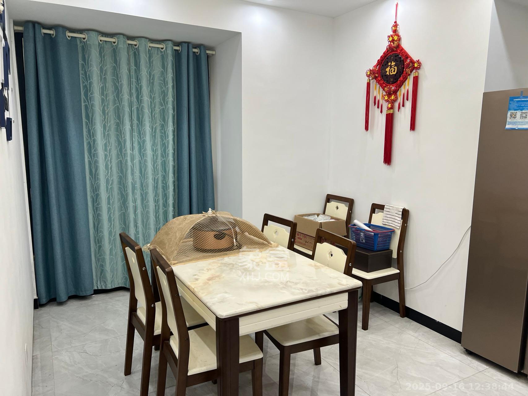 勤诚达新界  4室2厅12卫    2500.0元/月室内图