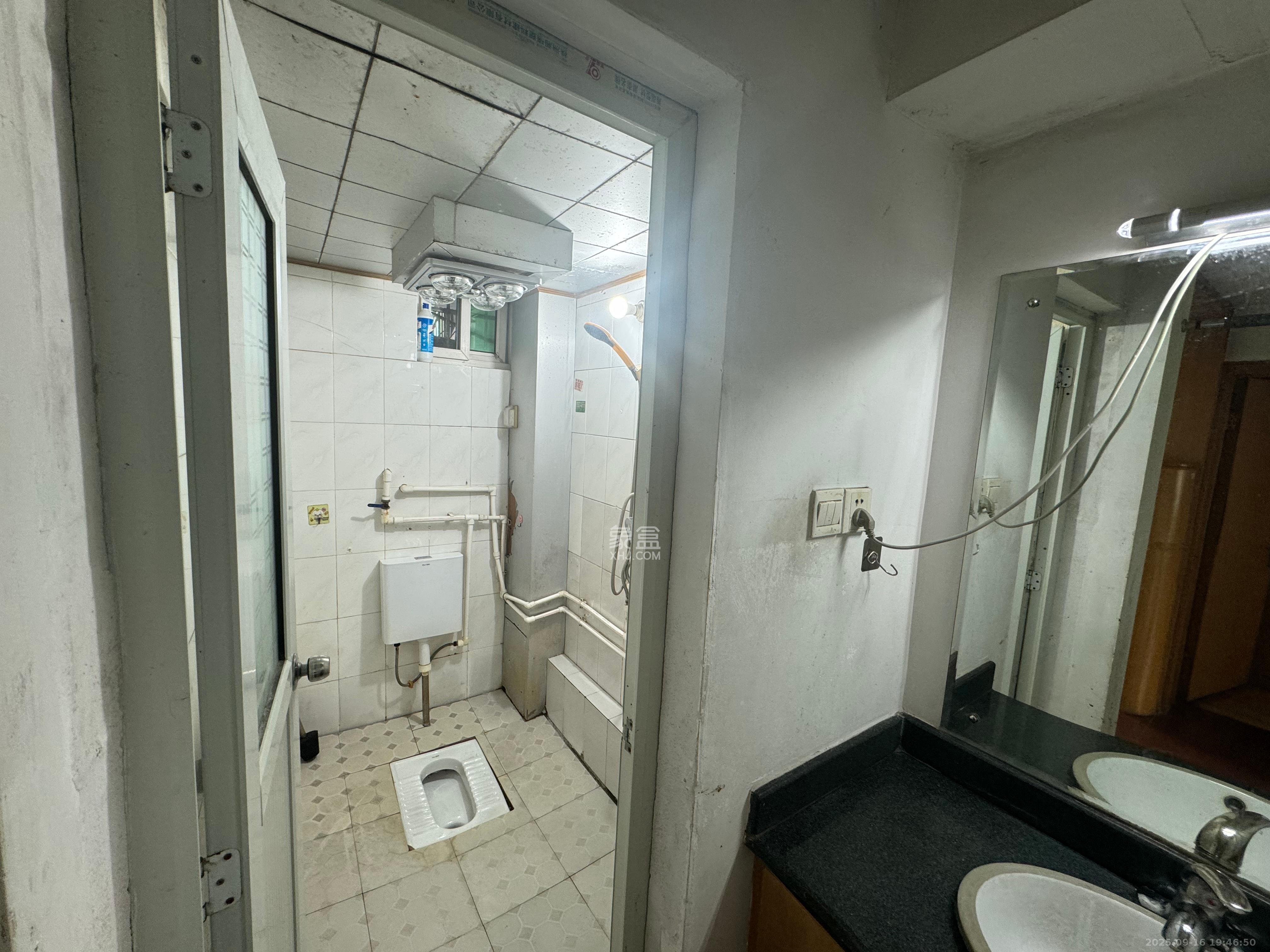 杜家塘小区 2室2厅1卫 1800.0元/月 杜家塘小区 2室2厅1卫 1800.0元/月室内图