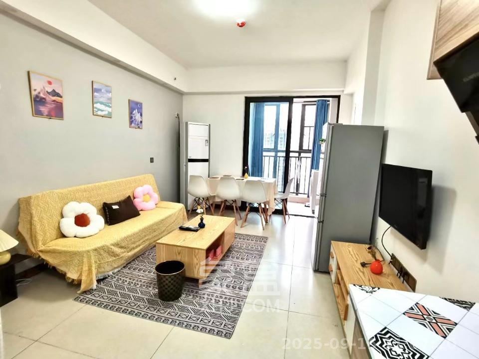 裕天国际商汇中心  1室1厅1卫    1400.0元/月室内图