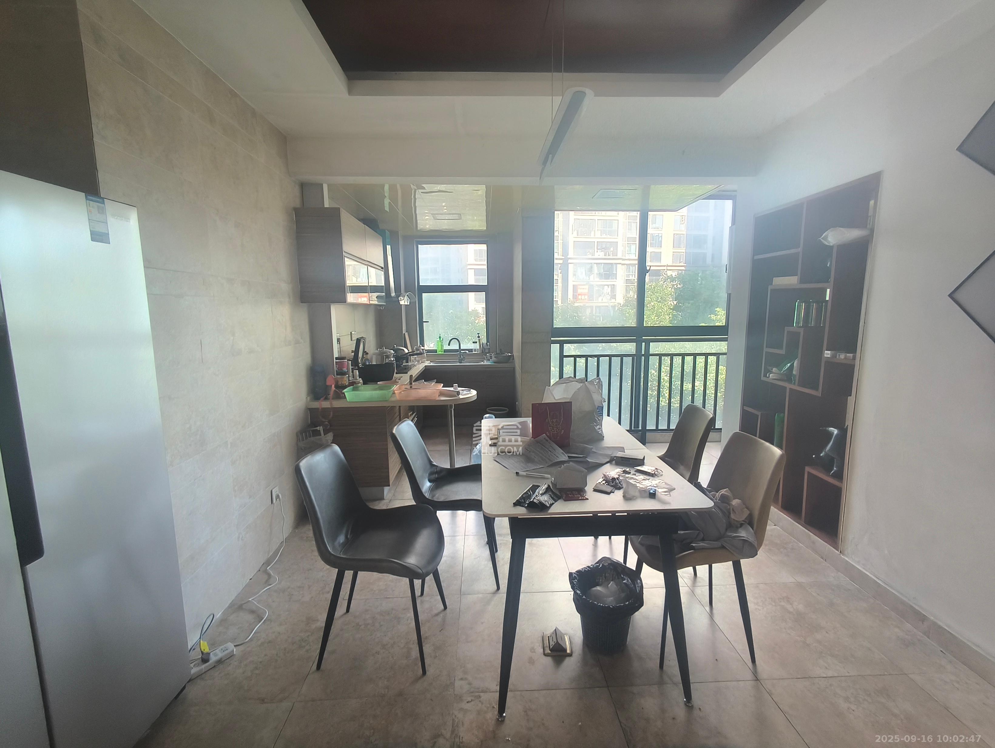 云栖谷 3室2厅2卫 2200.0元/月 云栖谷 3室2厅2卫 2200.0元/月室内图