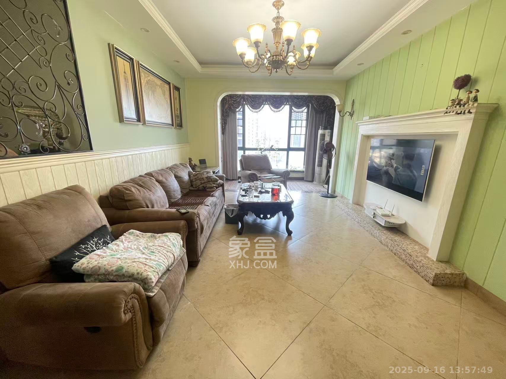 新华都万家城 3室2厅2卫 1500.0元/月 新华都万家城 3室2厅2卫 1500.0元/月室内图