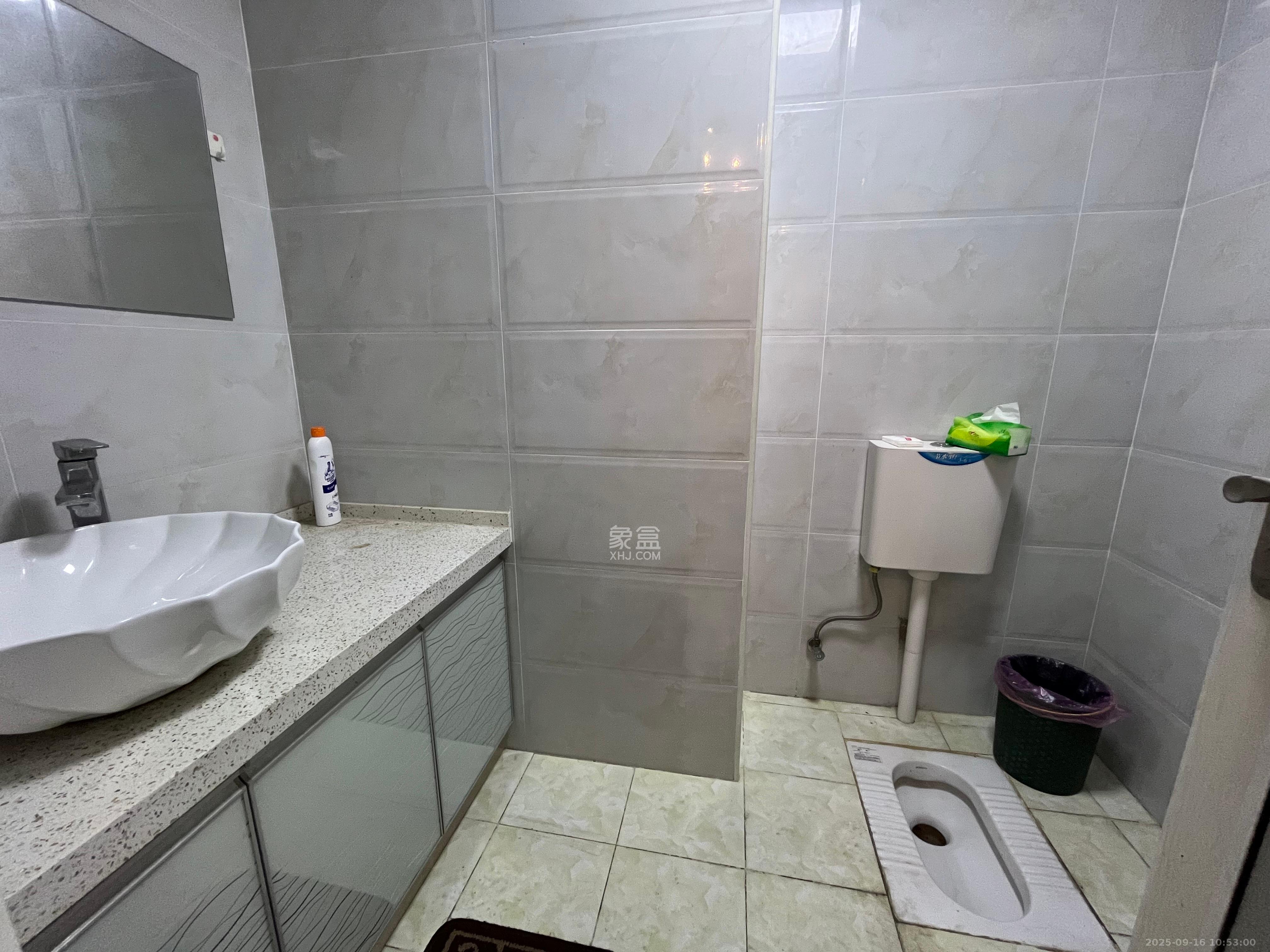 金科时代中心 1室1厅1卫 1700.0元/月 金科时代中心 1室1厅1卫 1700.0元/月室内图