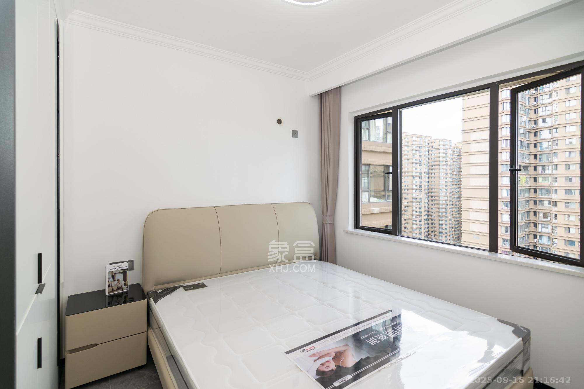 润和紫郡一期  3室2厅2卫    83.8万卧室