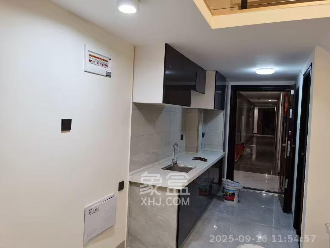 润和国际广场  1室1厅1卫    2300.0元/月室内图