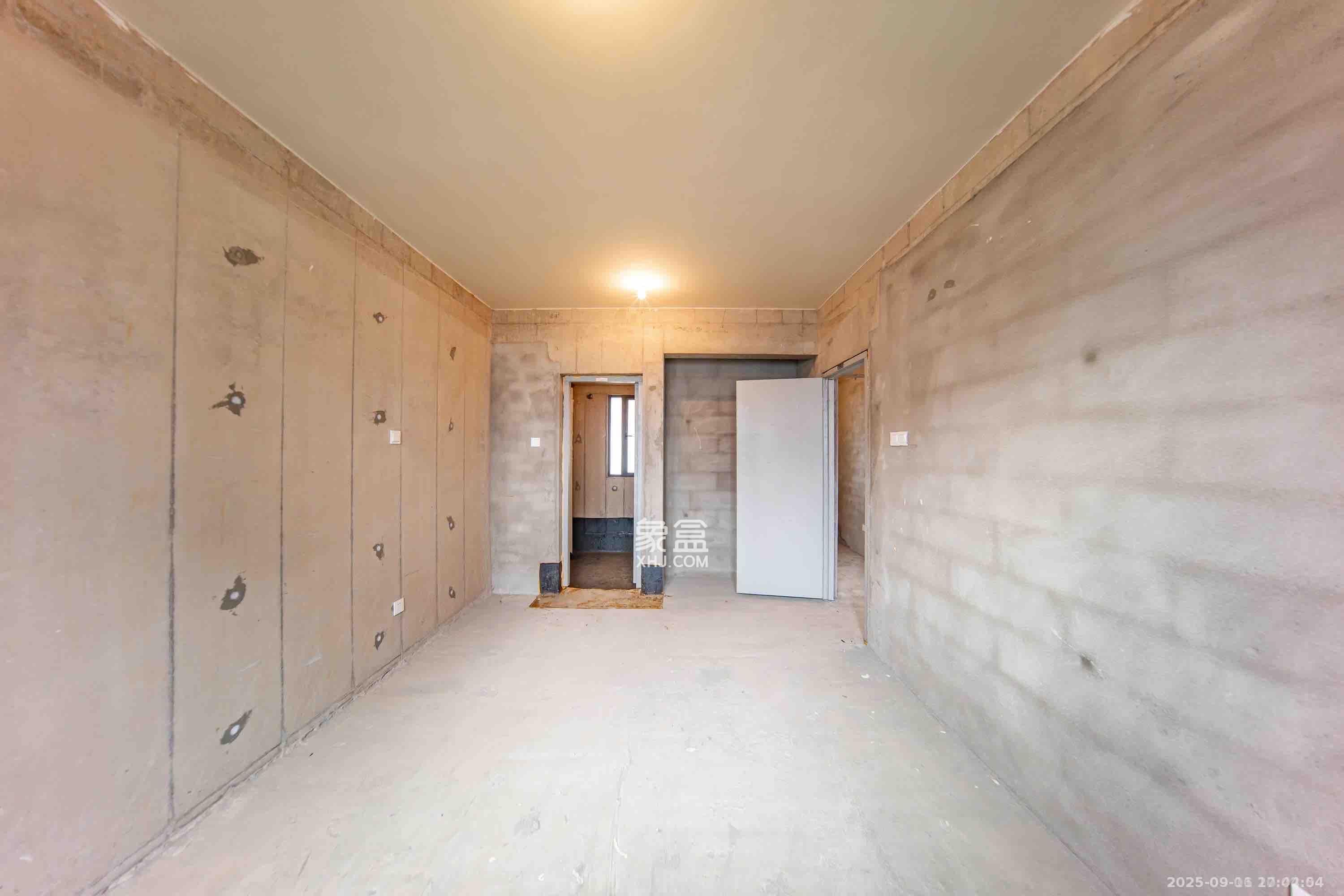 恒大誉府(融誉商业中心)  1室1厅1卫    2000.0元/月 恒大誉府(融誉商业中心)  1室1厅1卫    2000.0元/月室内图1