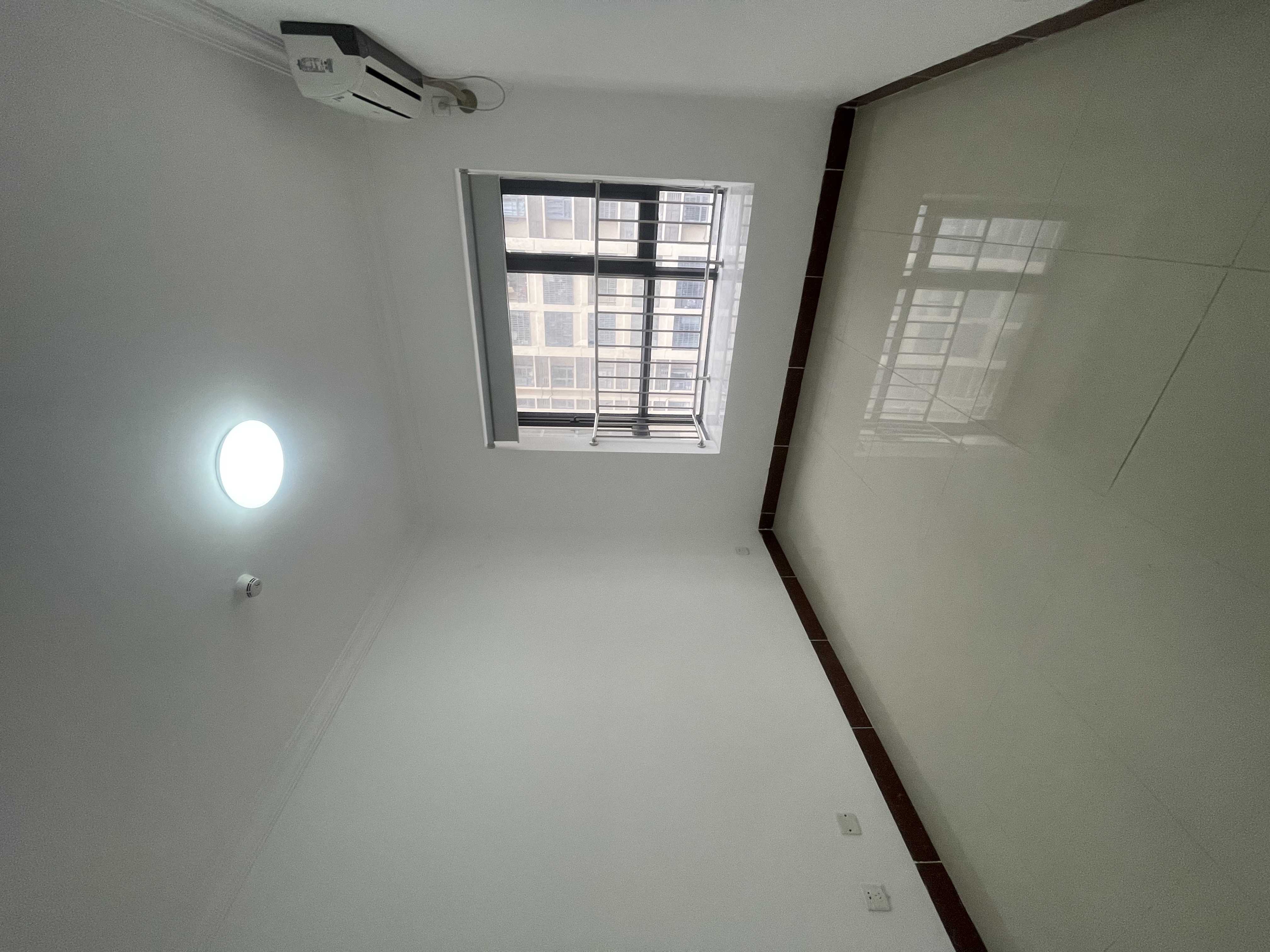 美舍嘉苑一期 4室2厅3卫 3300.0元/月 美舍嘉苑一期 4室2厅3卫 3300.0元/月室内图