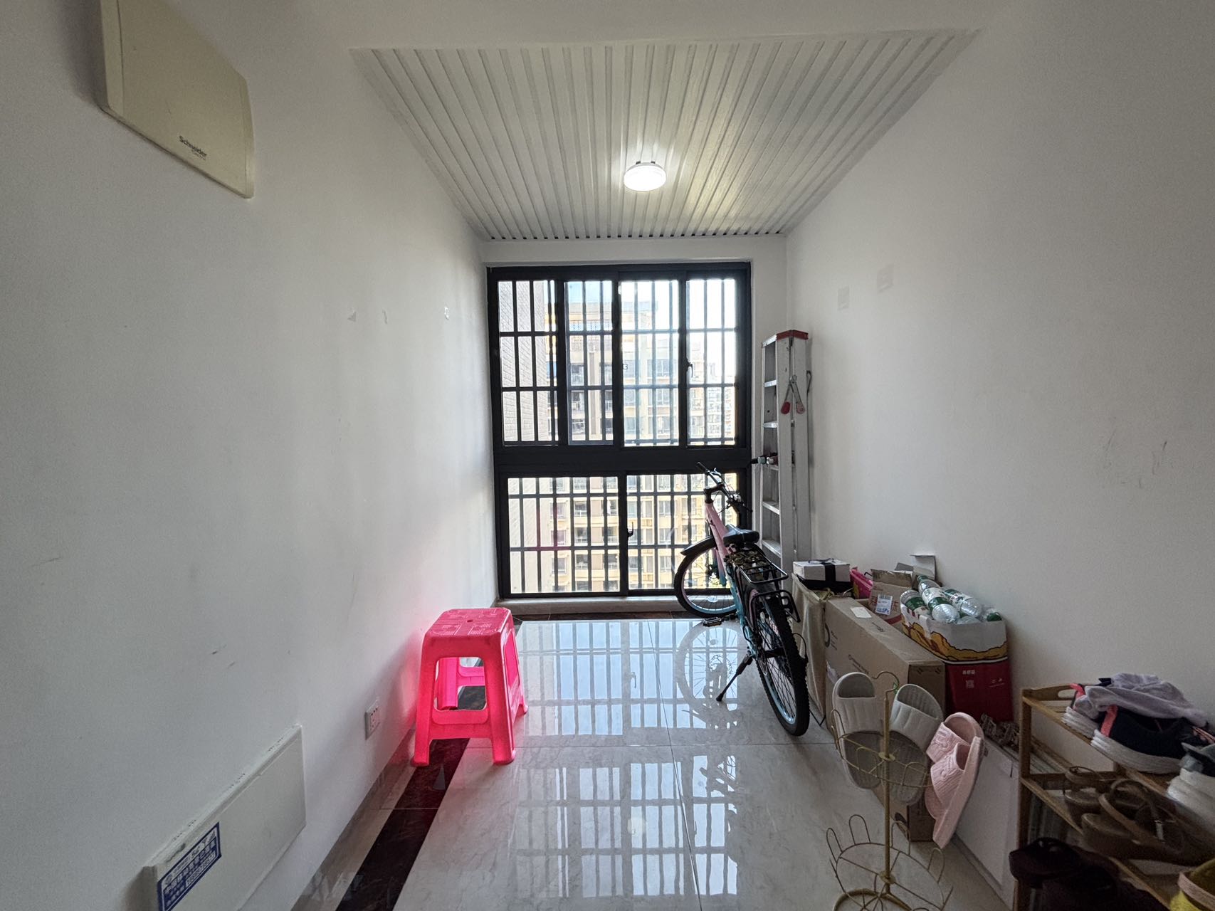 颐养公社阳光城  3室2厅2卫    188.0万室内图