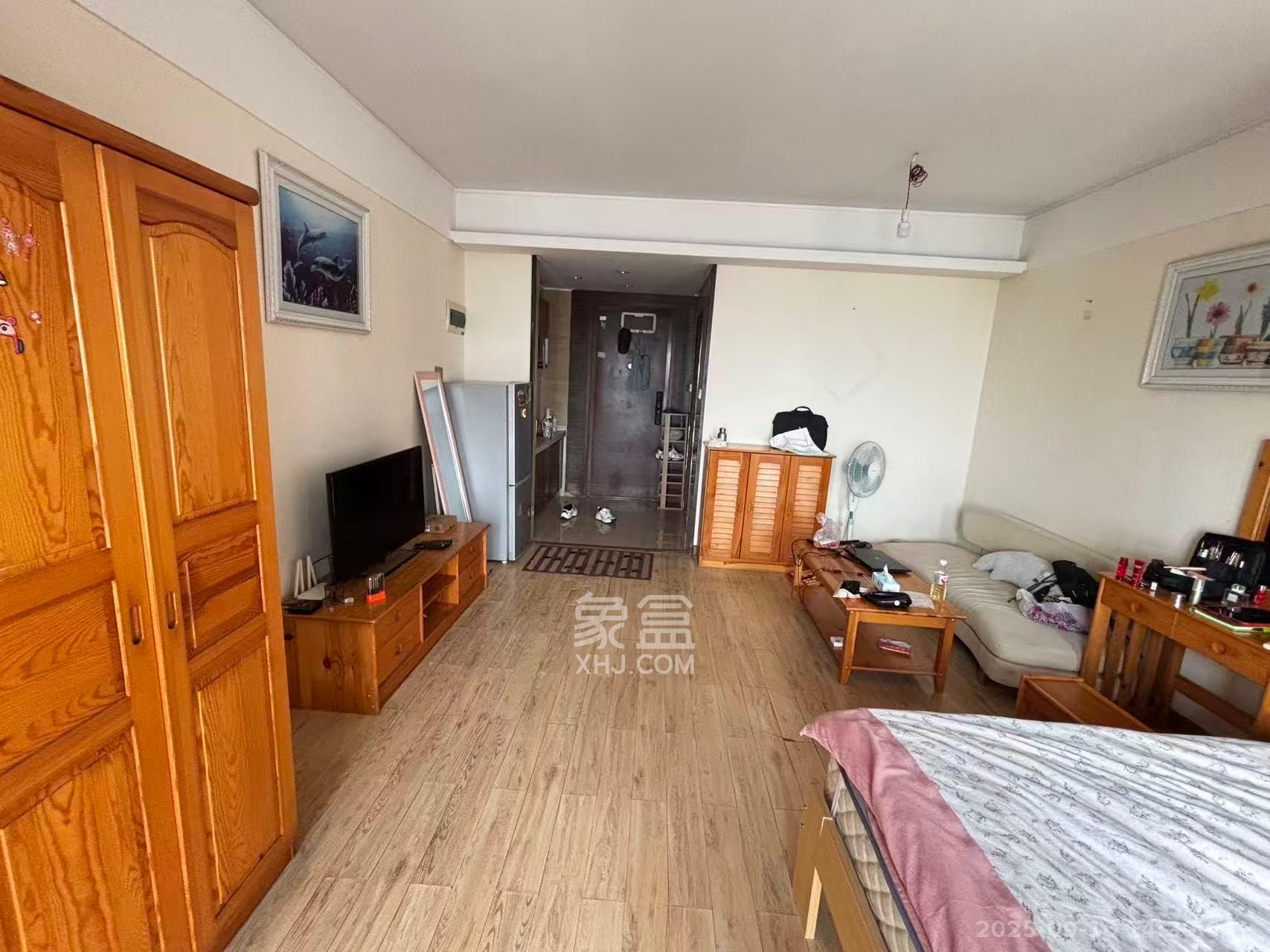 金土地第一湾 1室1厅1卫 1400.0元/月 金土地第一湾 1室1厅1卫 1400.0元/月室内图