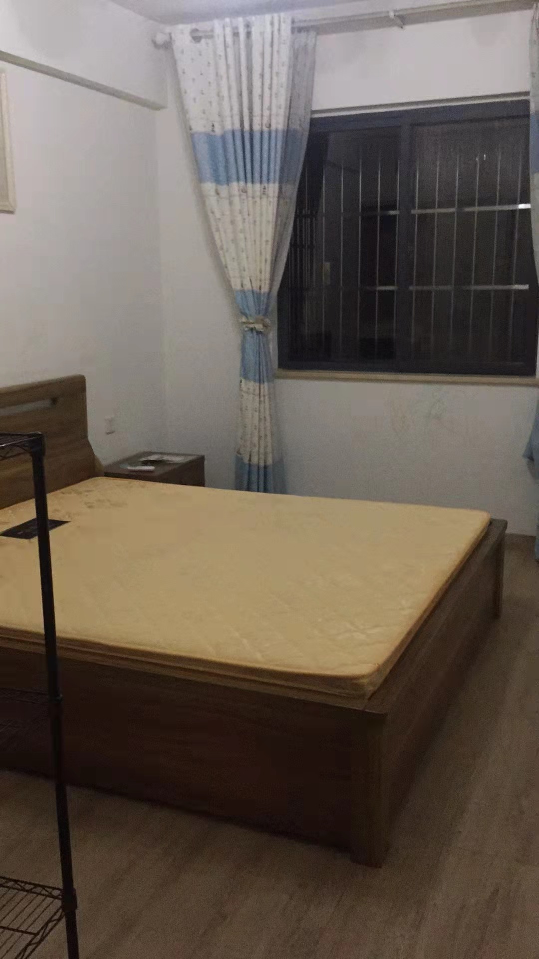 文博府A区  3室2厅2卫    2600.0元/月 文博府A区  3室2厅2卫    2600.0元/月室内图