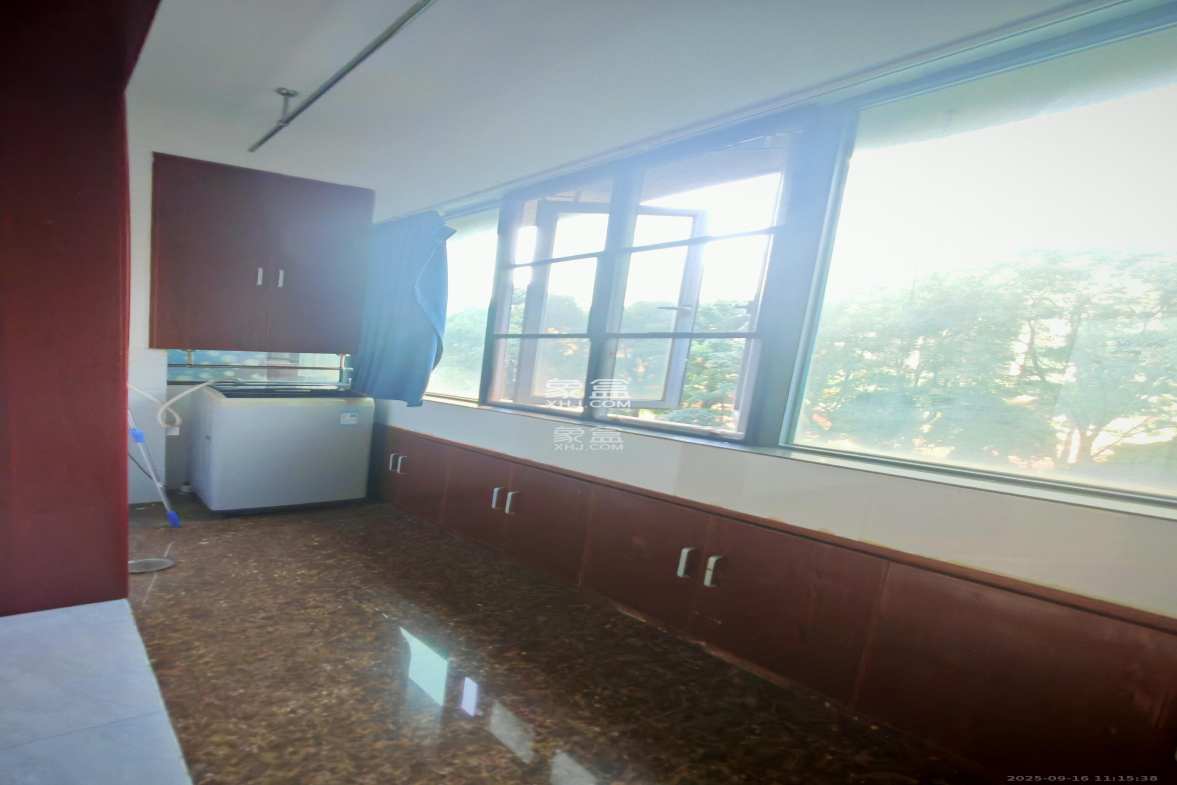 万博汇  2室1厅1卫    2300.0元/月 万博汇  2室1厅1卫    2300.0元/月室内图