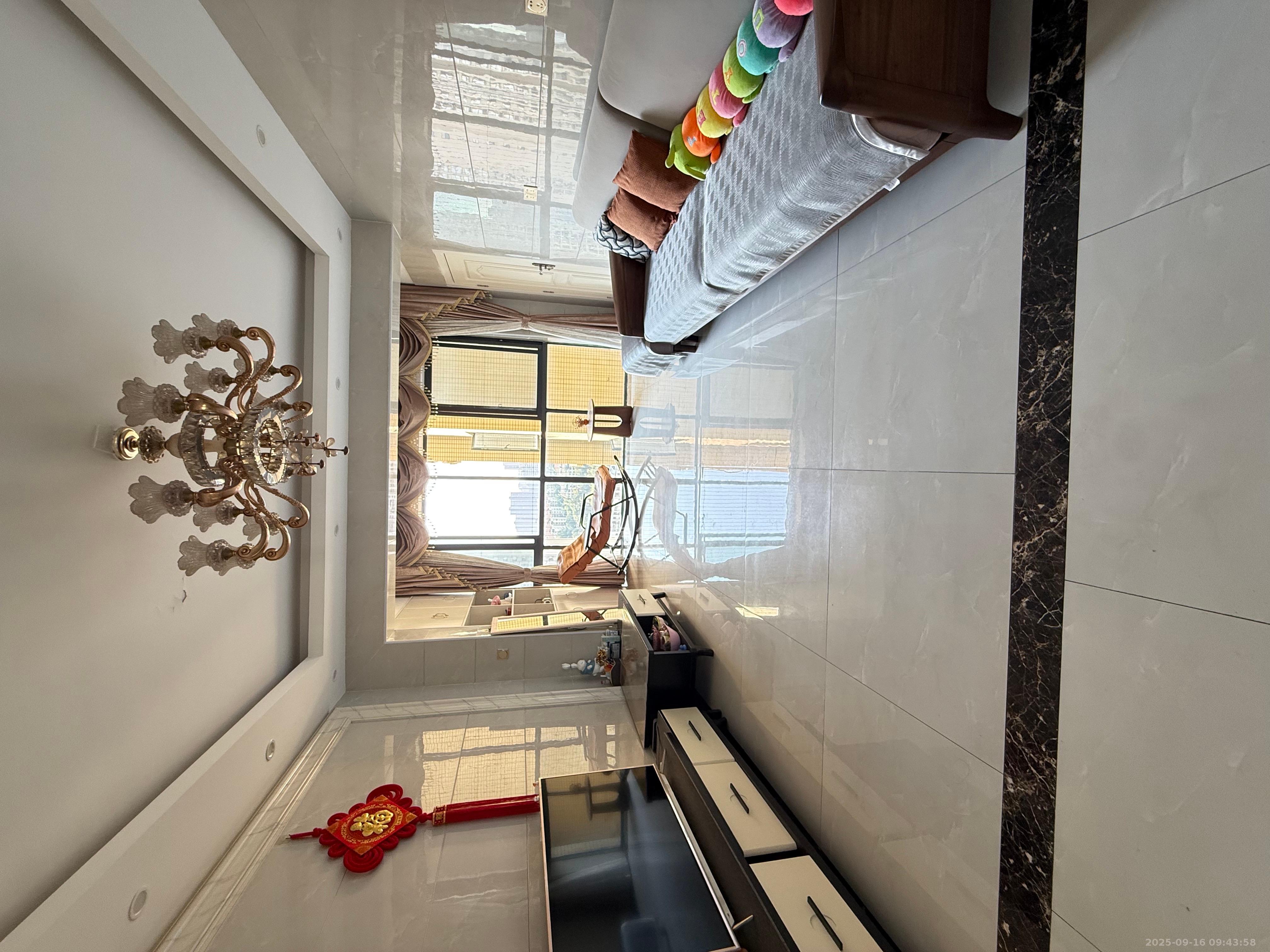 园康星都荟  4室2厅2卫    2800.0元/月室内图