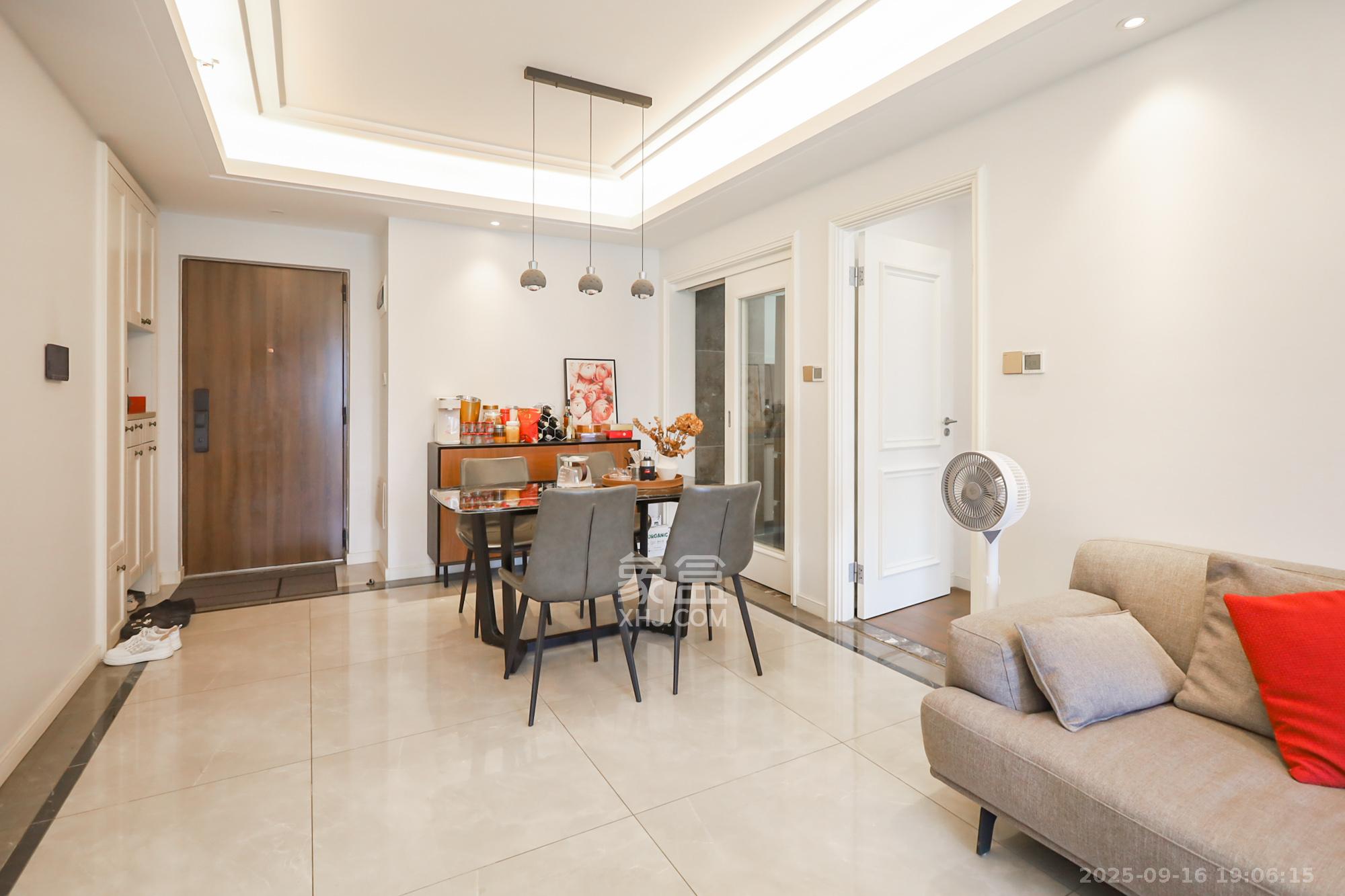 万科里金域国际  3室2厅2卫    228.0万其他