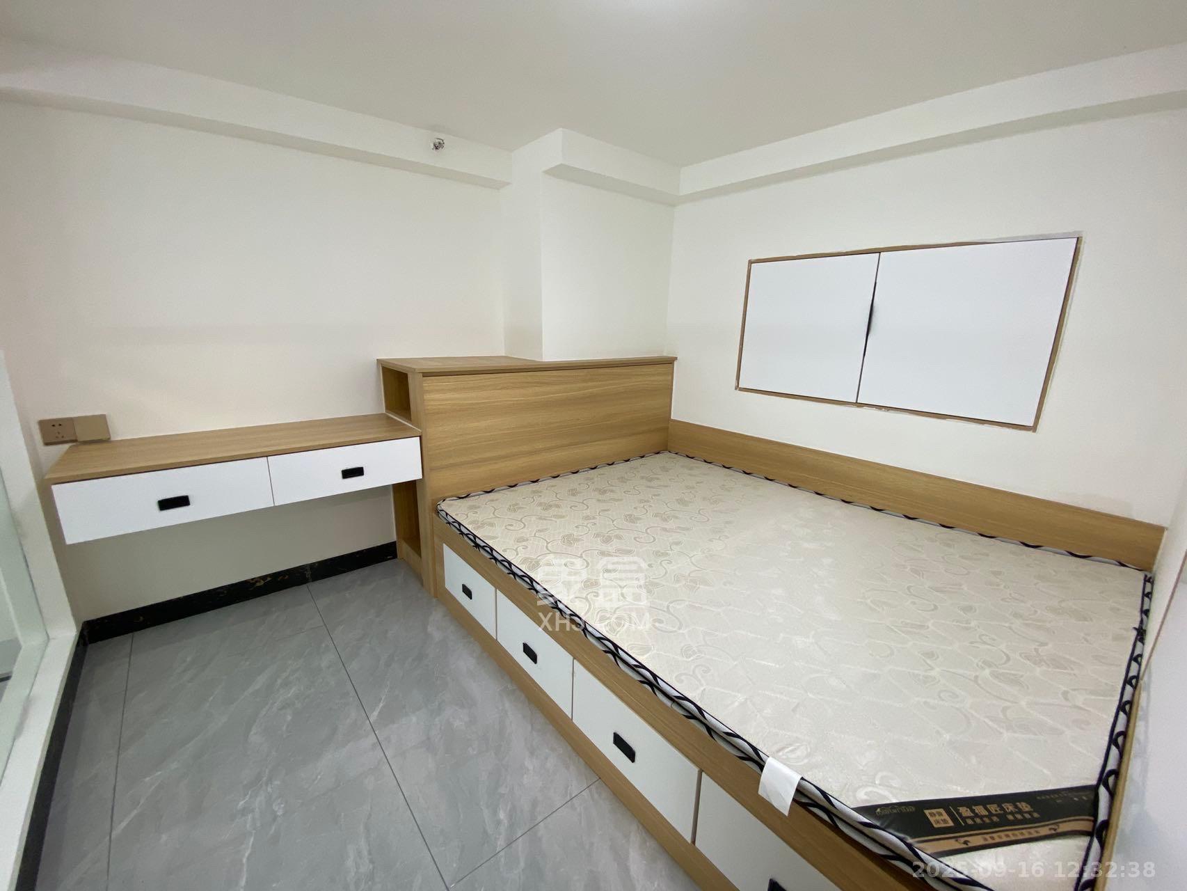 明昇壹城（明昇时代广场）三期  3室2厅1卫    2400.0元/月室内图