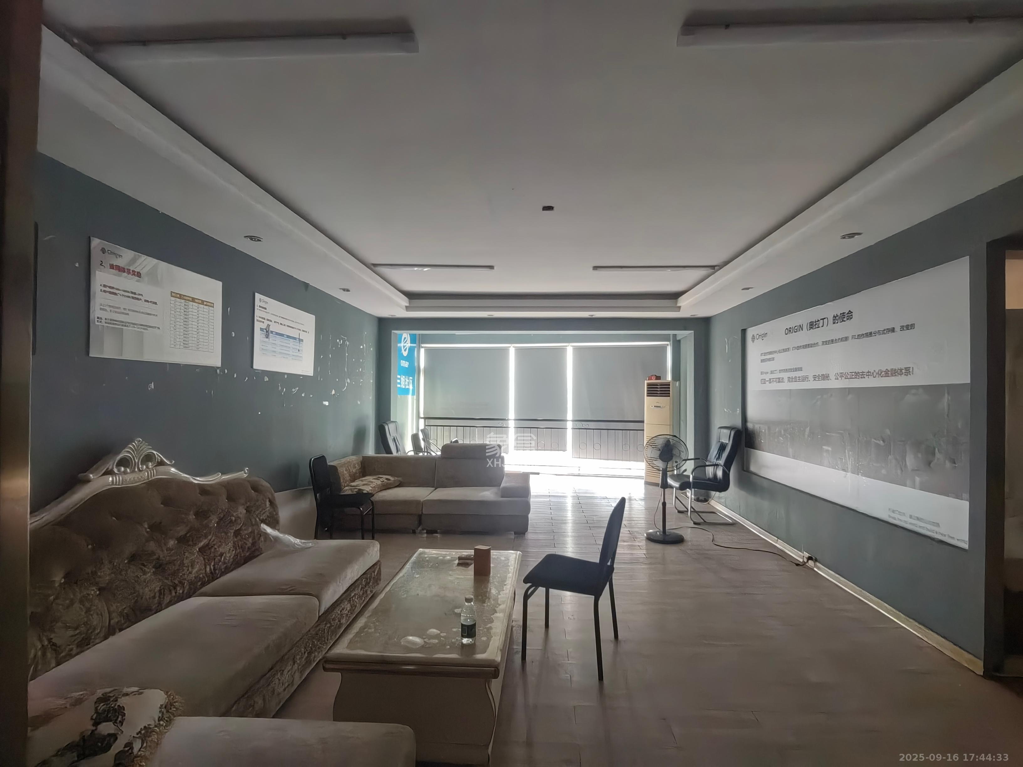 东方之珠 3室1厅1卫 3200.0元/月 东方之珠 3室1厅1卫 3200.0元/月室内图