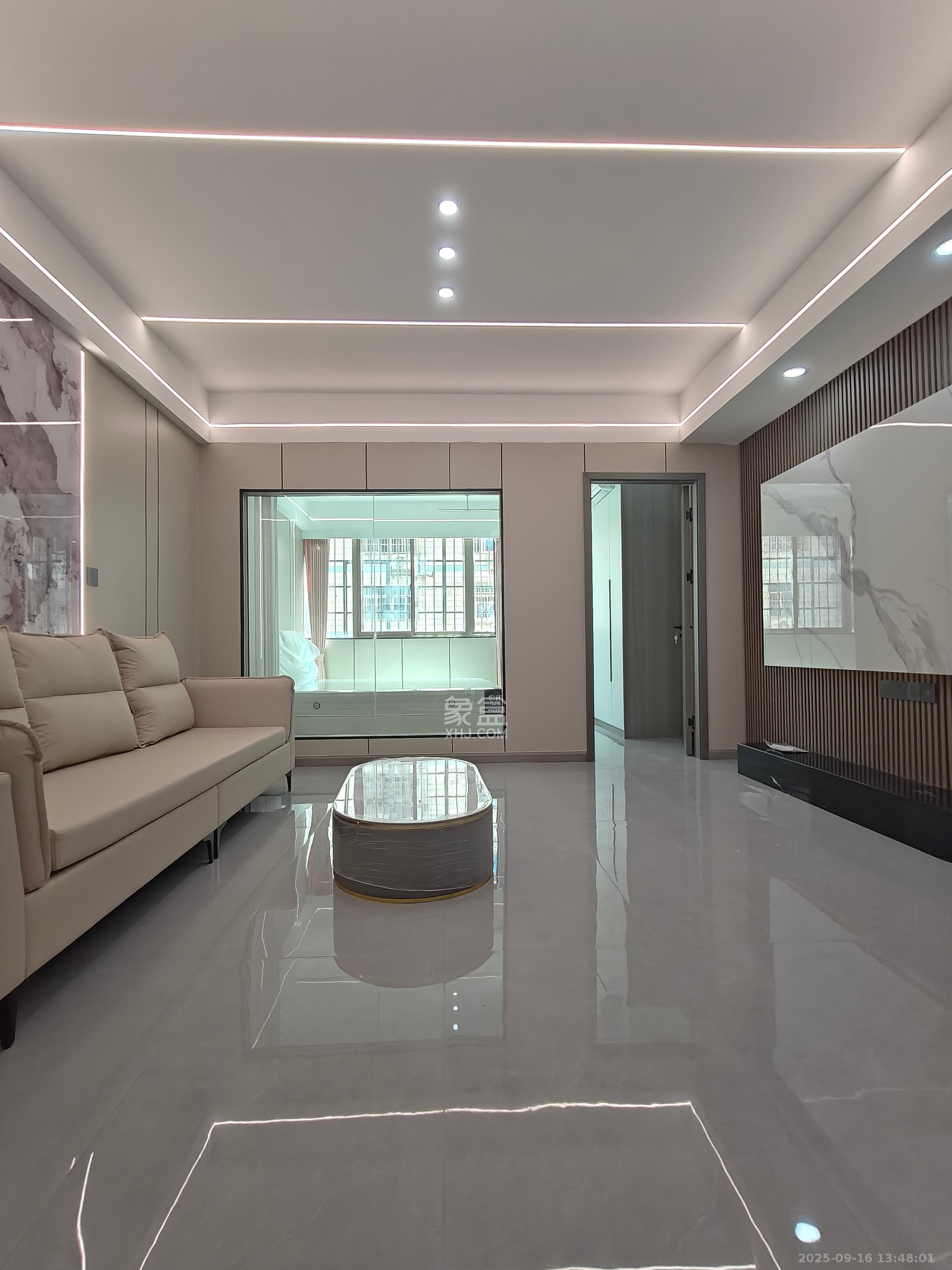 上城星座 1室1厅1卫 2700.0元/月 上城星座 1室1厅1卫 2700.0元/月室内图