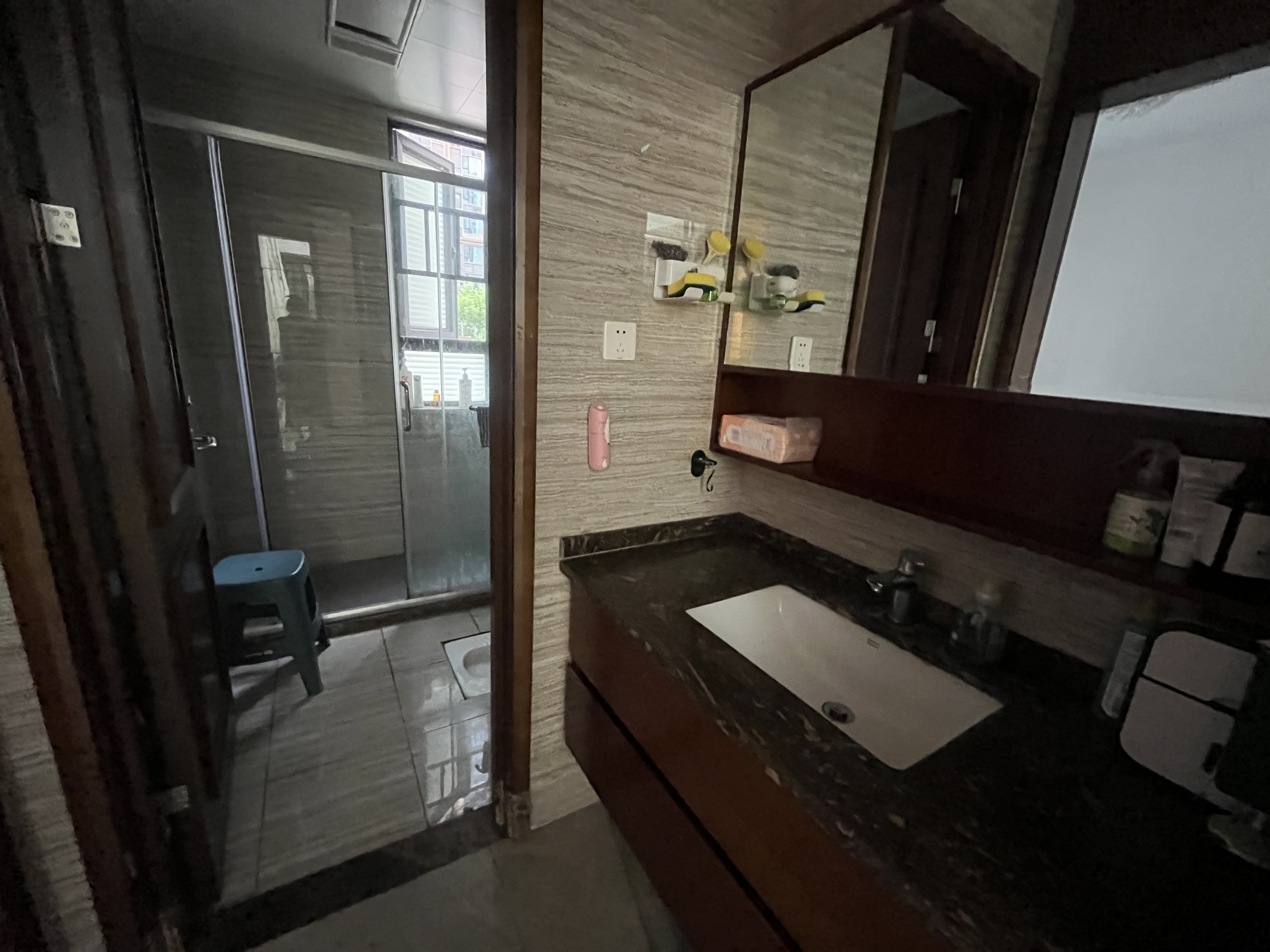 荣盛碧桂园铂悦府  3室2厅2卫    2800.0元/月 荣盛碧桂园铂悦府  3室2厅2卫    2800.0元/月室内图