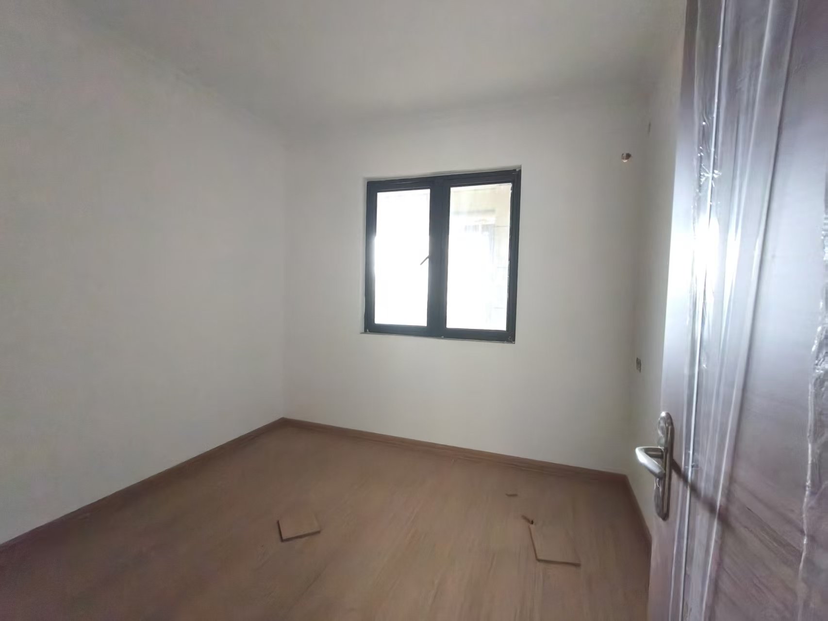 碧桂园梓山府  3室2厅2卫    1400.0元/月室内图