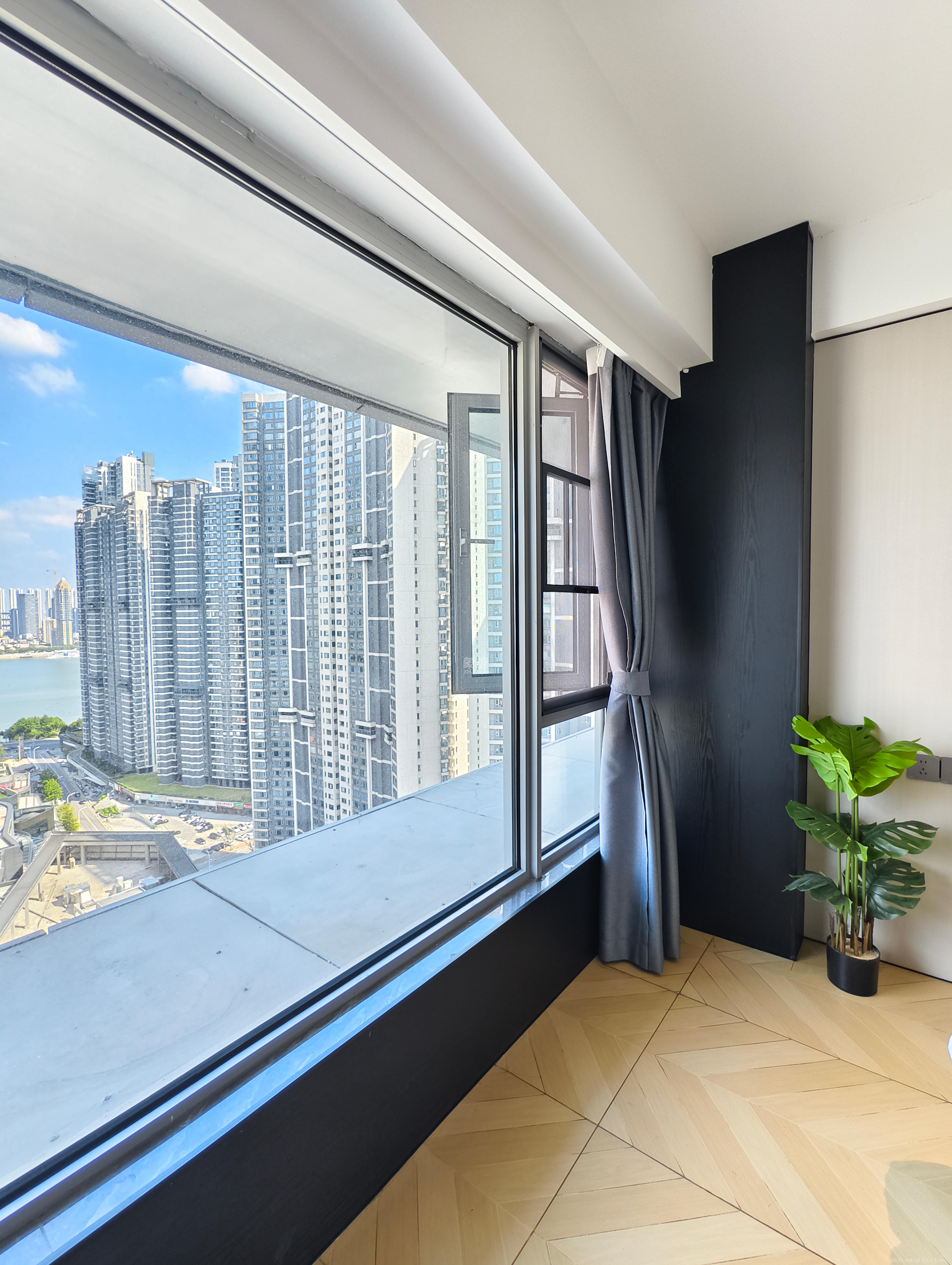 保利天禧EF区 1室1厅1卫 2000.0元/月 保利天禧EF区 1室1厅1卫 2000.0元/月室内图