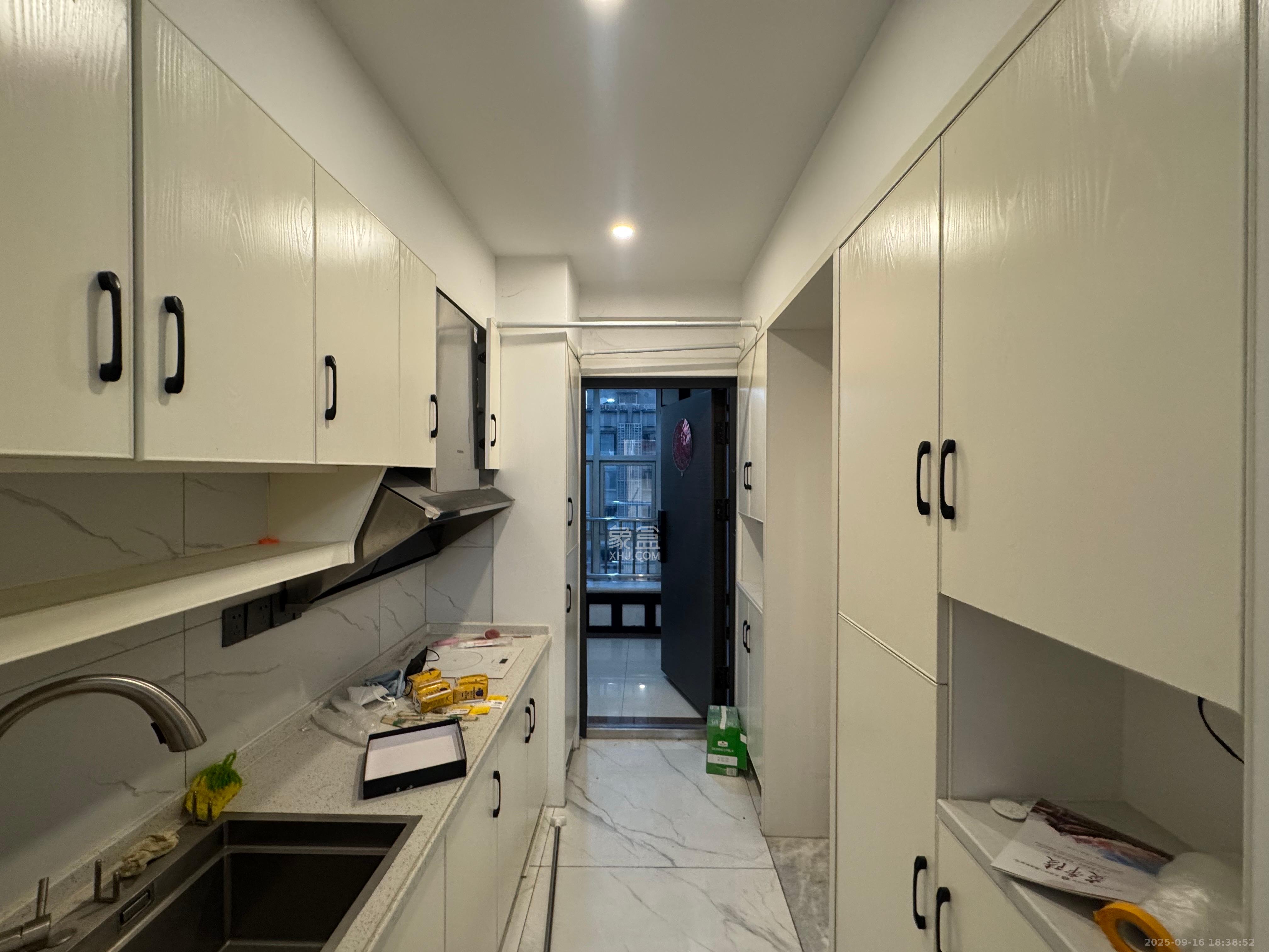 嘉斯茂购物广场（国中星城）  1室0厅0卫    1800.0元/月室内图