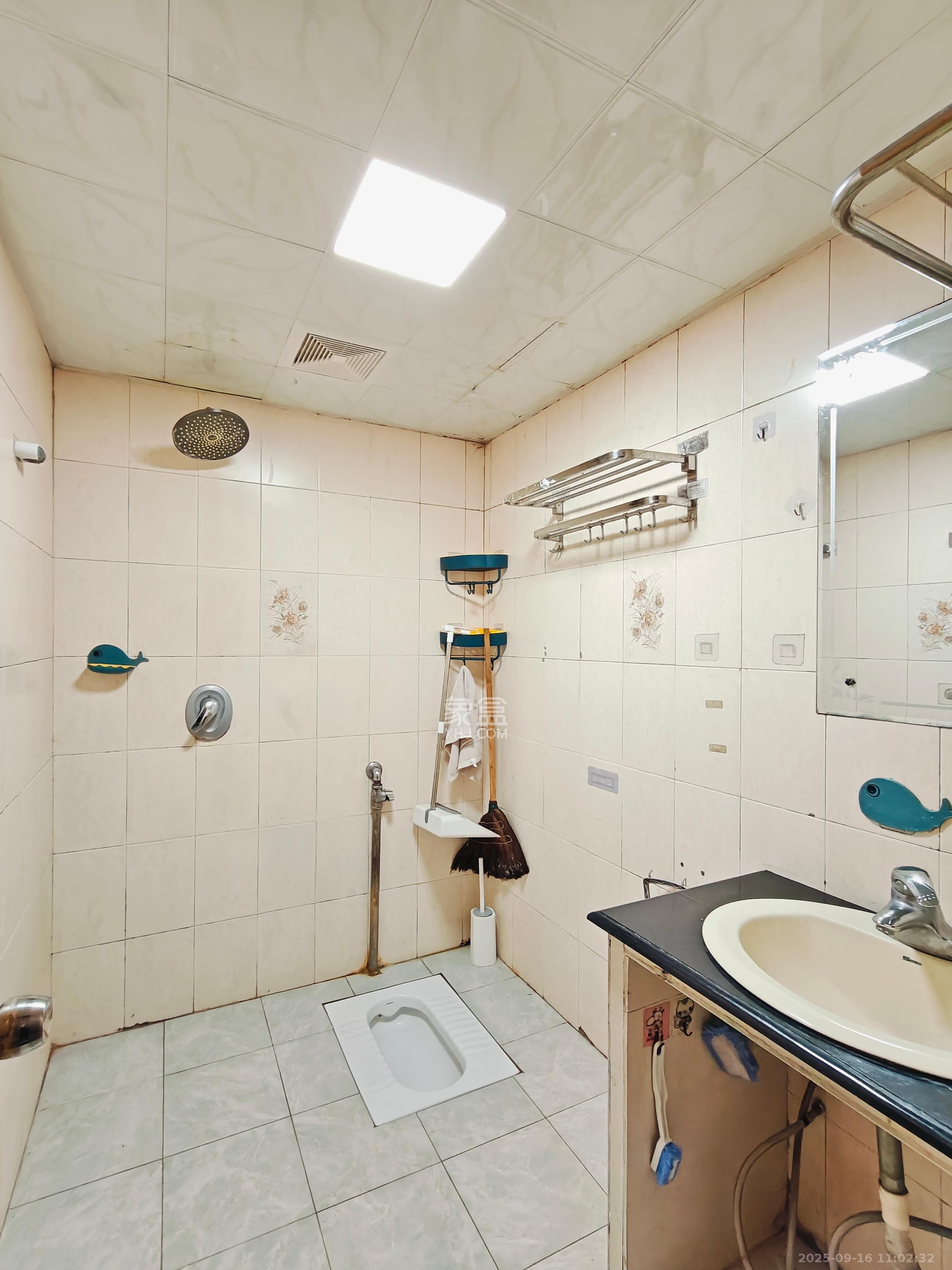 乔庄社区  3室1厅2卫    3600.0元/月室内图