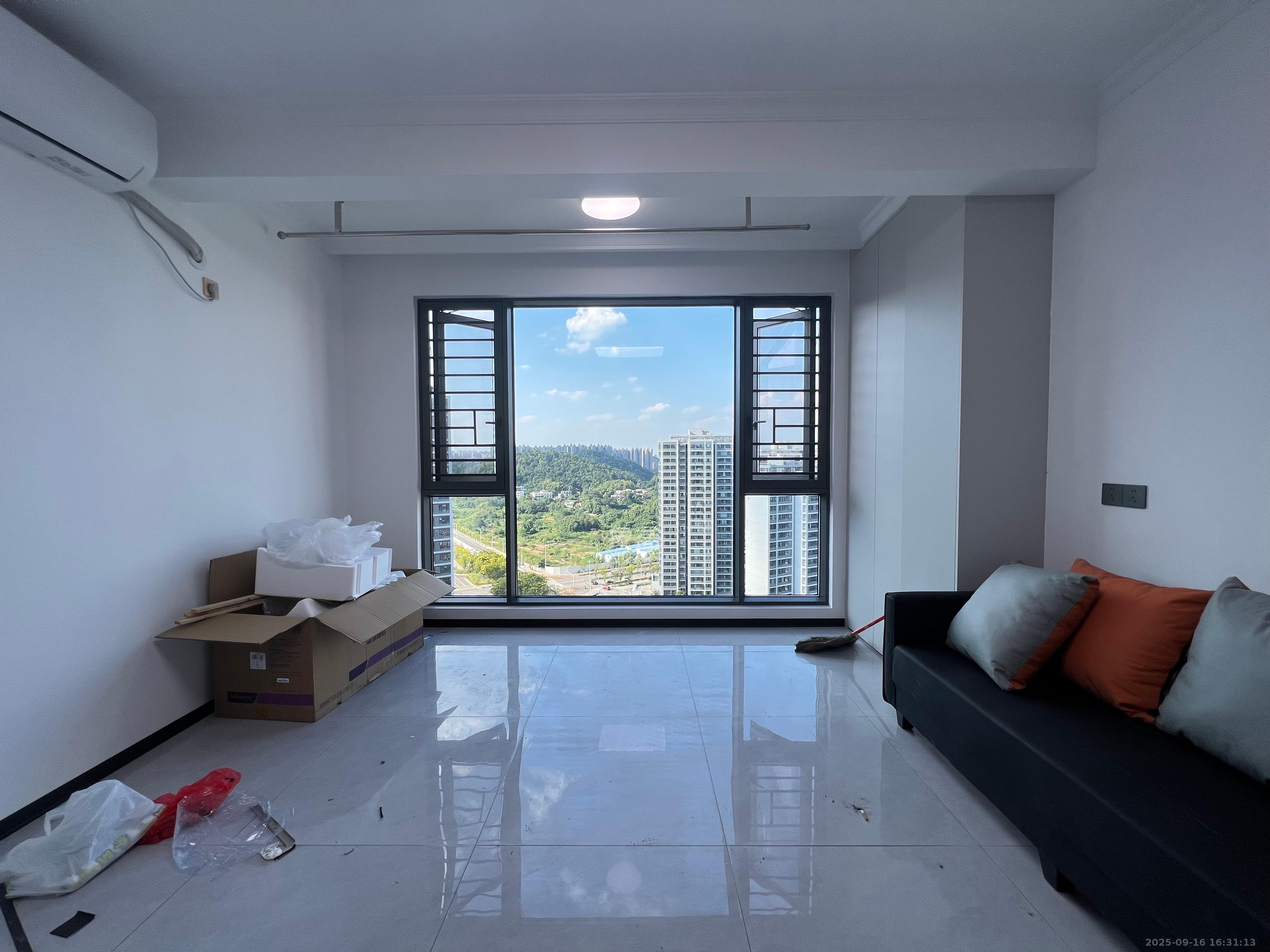 谷山景苑 2室2厅1卫 1400.0元/月 谷山景苑 2室2厅1卫 1400.0元/月室内图