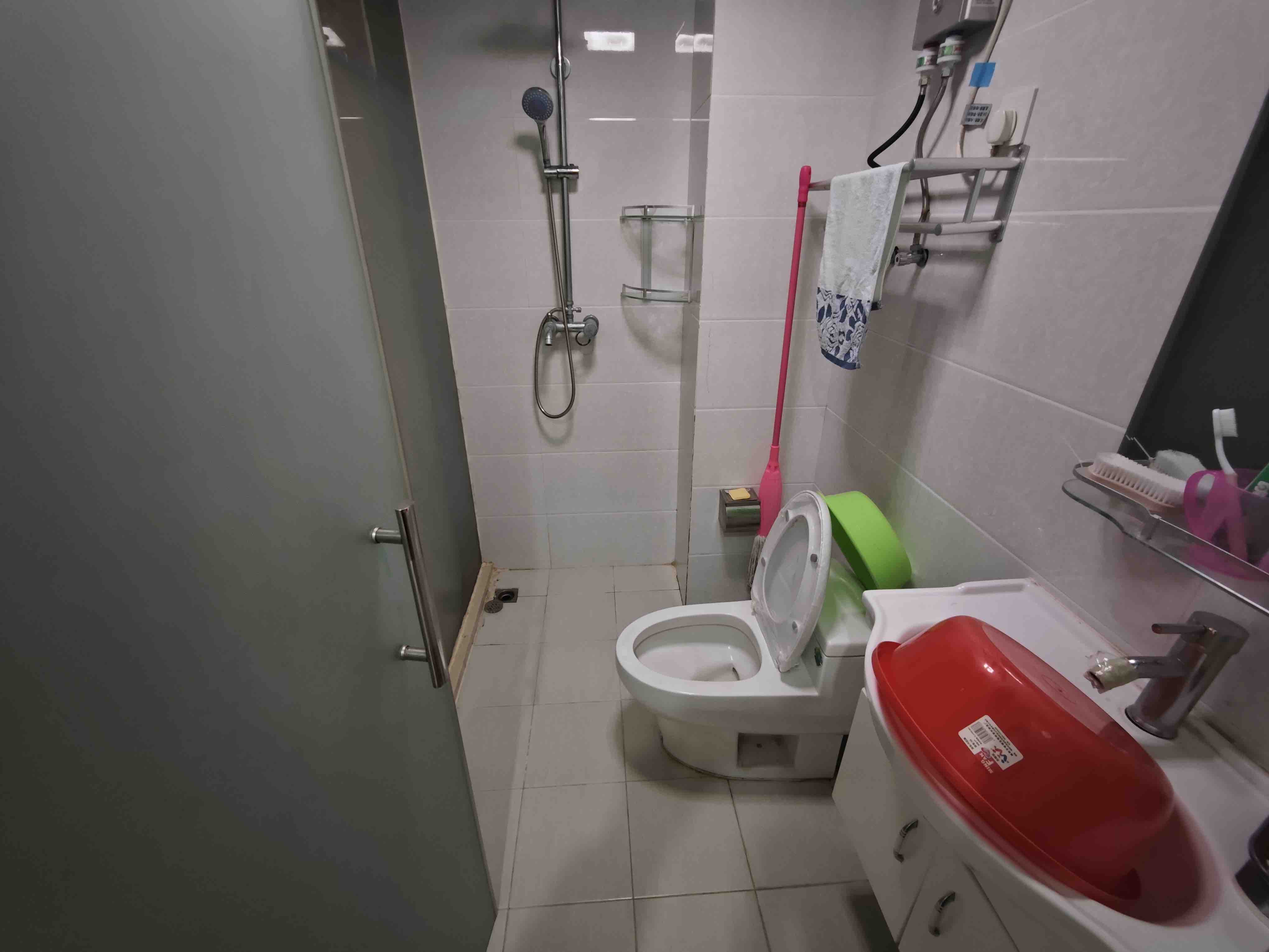 中景花园 1室0厅1卫 1400.0元/月 中景花园 1室0厅1卫 1400.0元/月室内图