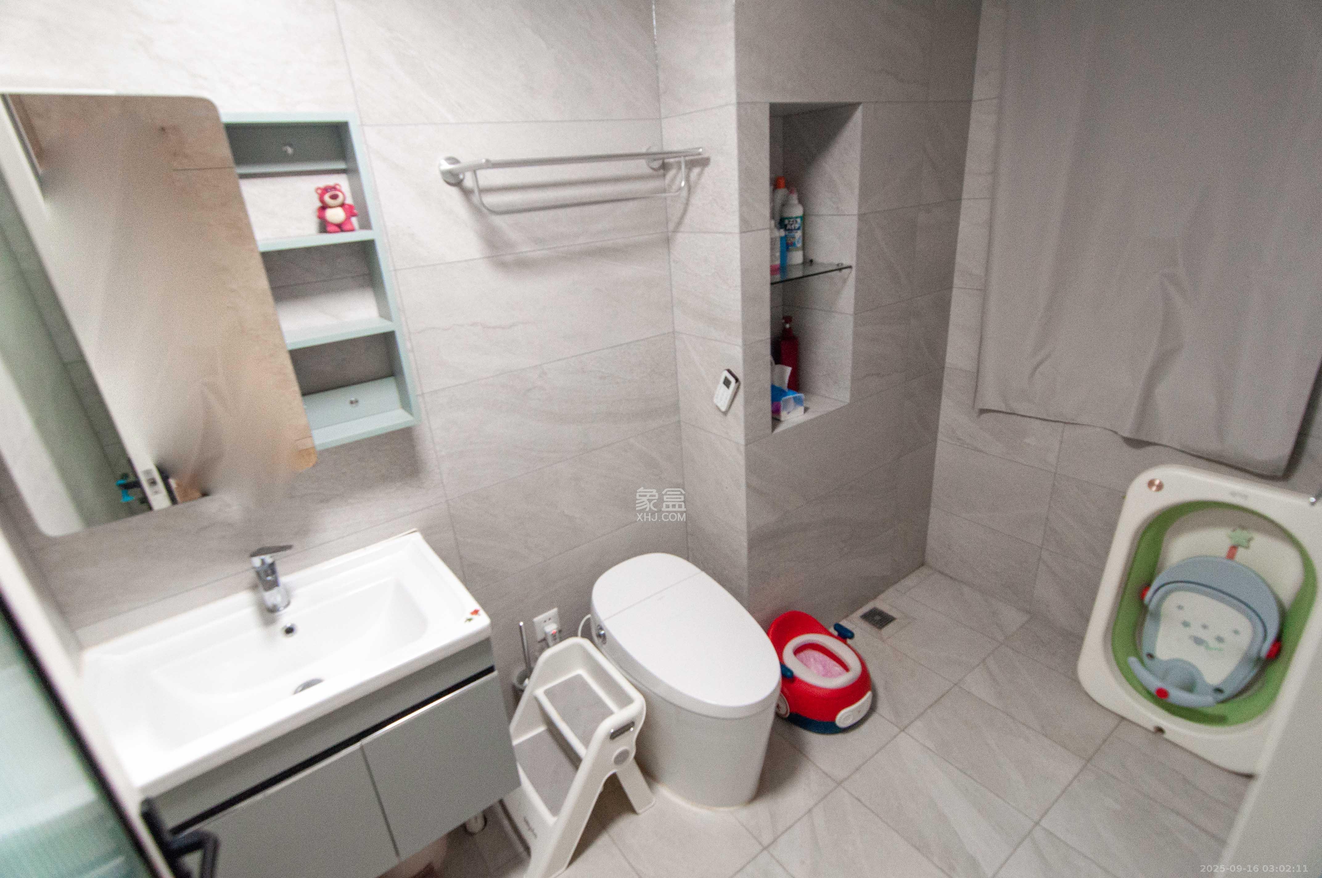 卓越浅水湾 3室2厅2卫 116.8万 卓越浅水湾 3室2厅2卫 116.8万卫生间